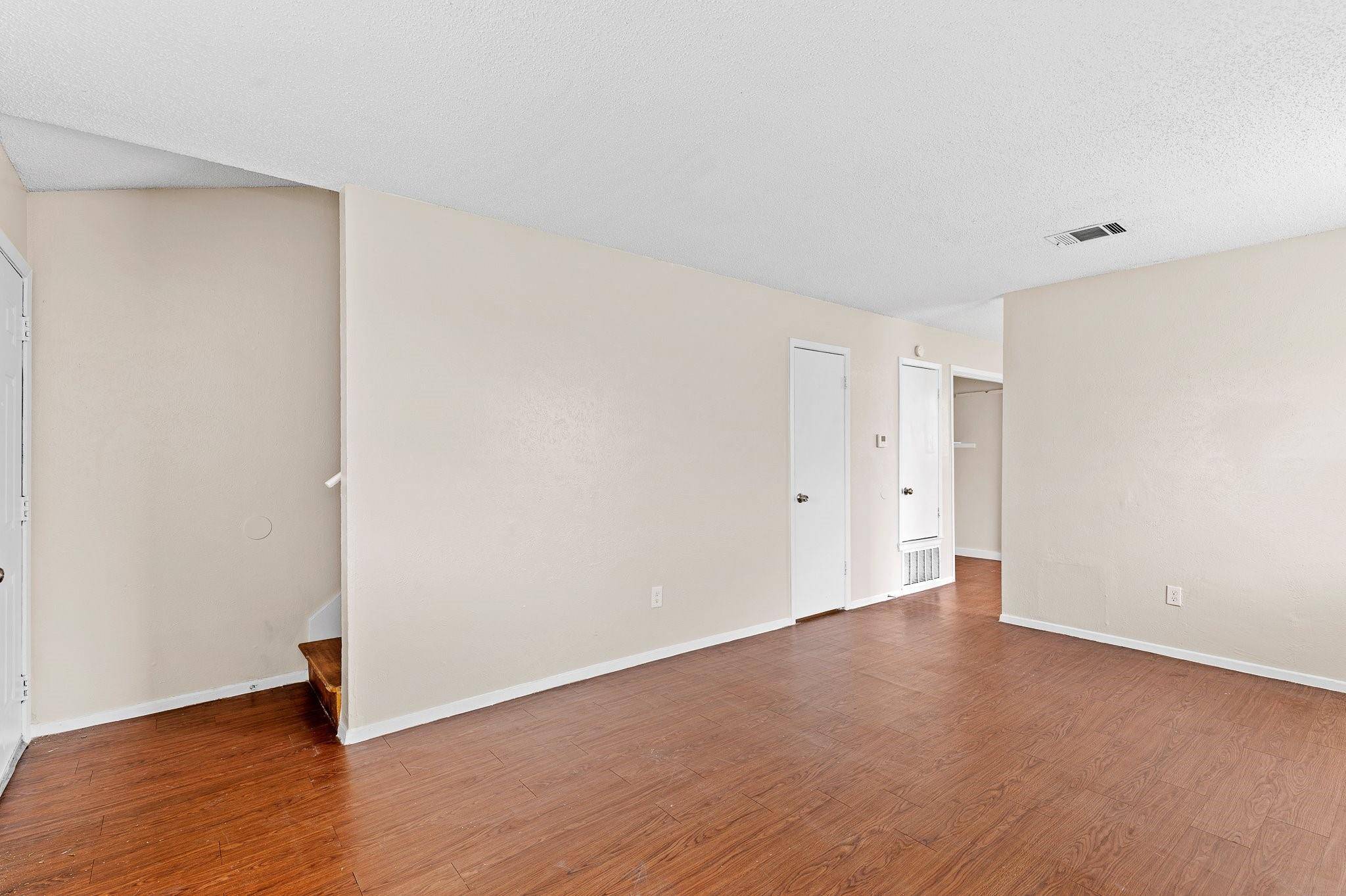 8412 Garcreek CIR #D, Austin, TX 78724