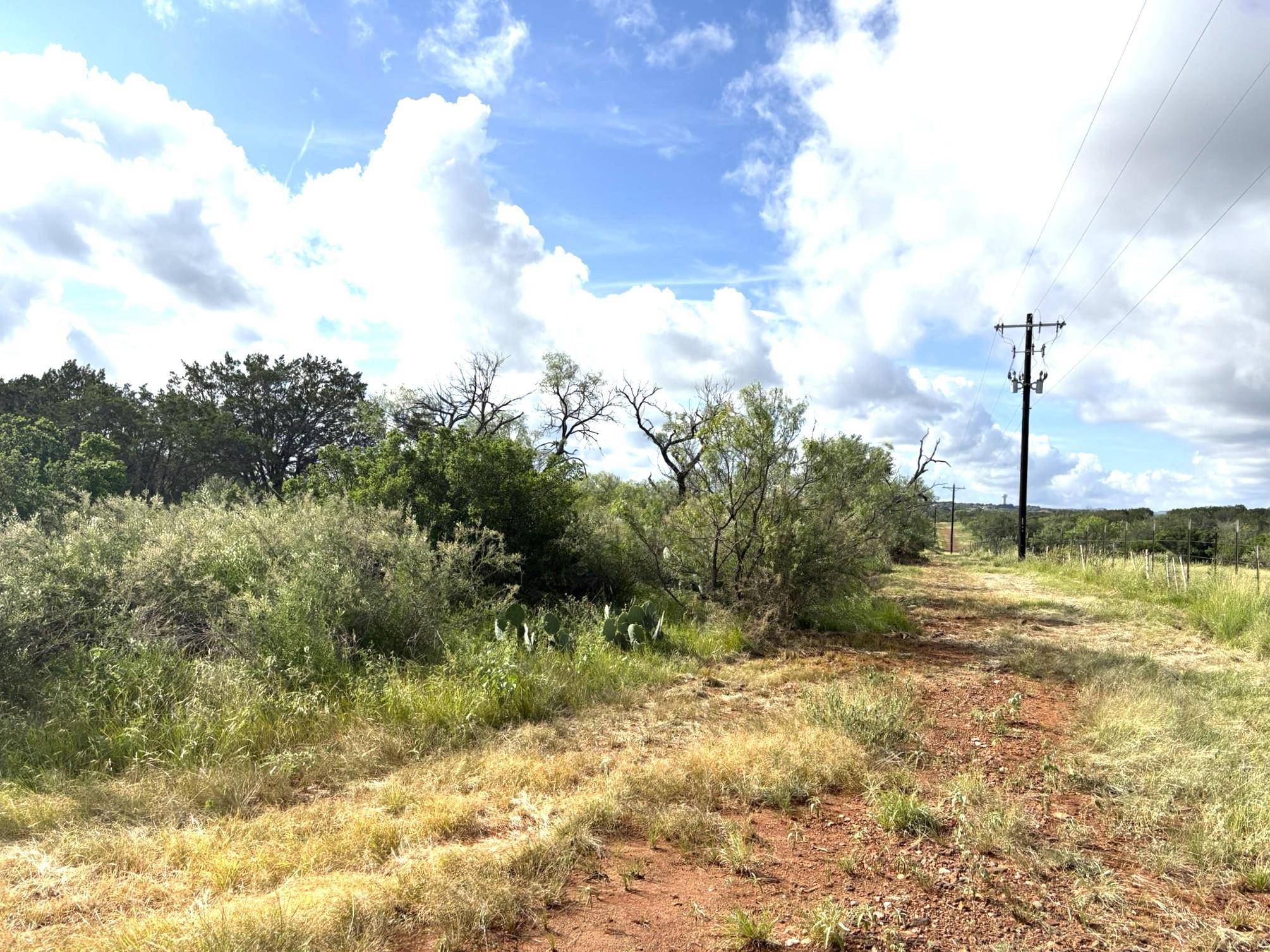 374 Sandy Mountain DR, Sunrise Beach, TX 78643