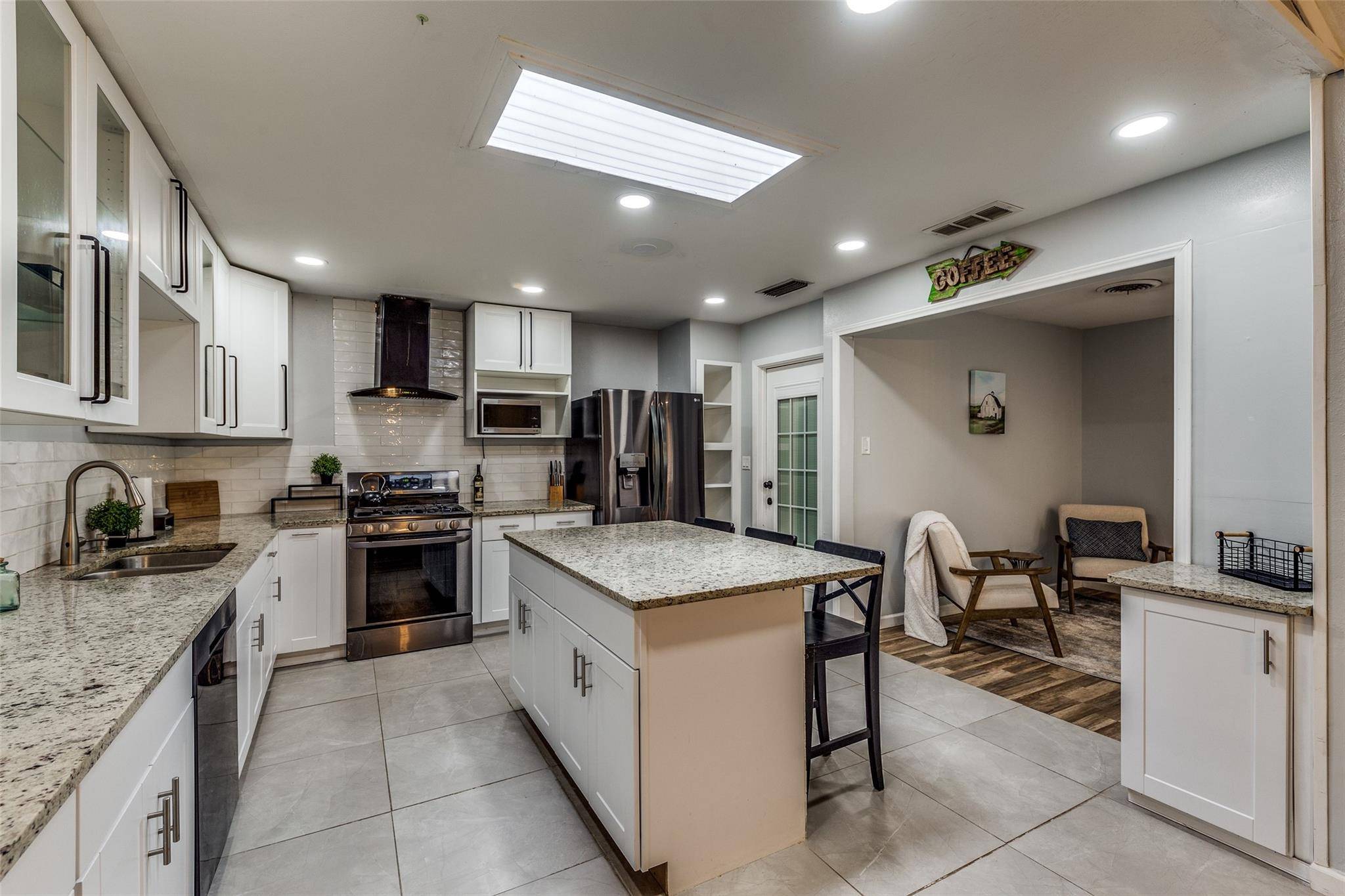 Address not disclosed, San Antonio, TX 78240