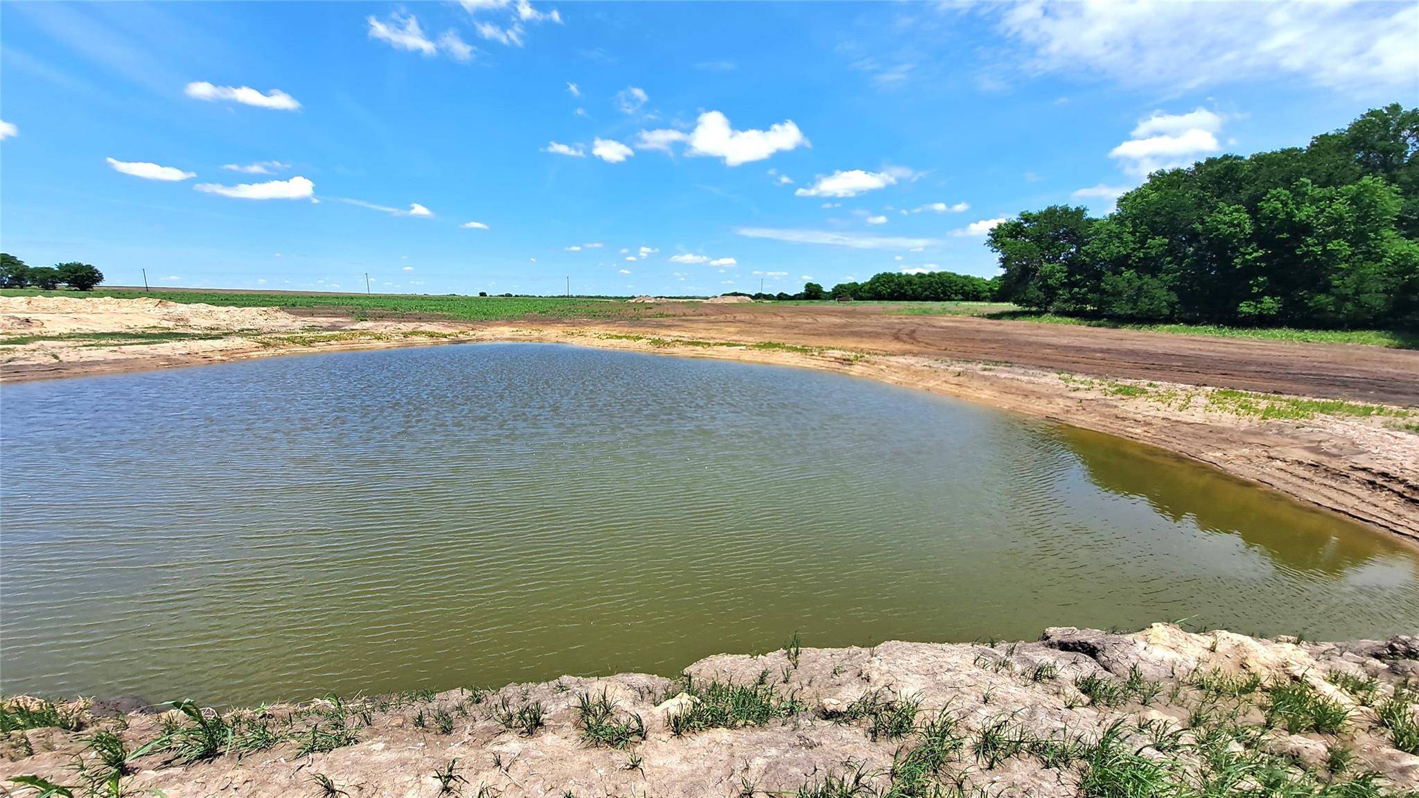 3135 CR 432 RD, Thorndale, TX 76577