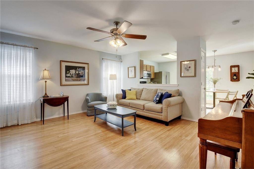 7617 Cayenne LN, Austin, TX 78741