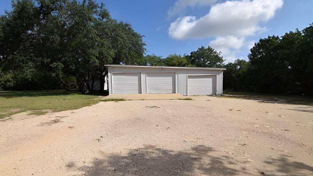 1400 Spivey RD, Leander, TX 78641