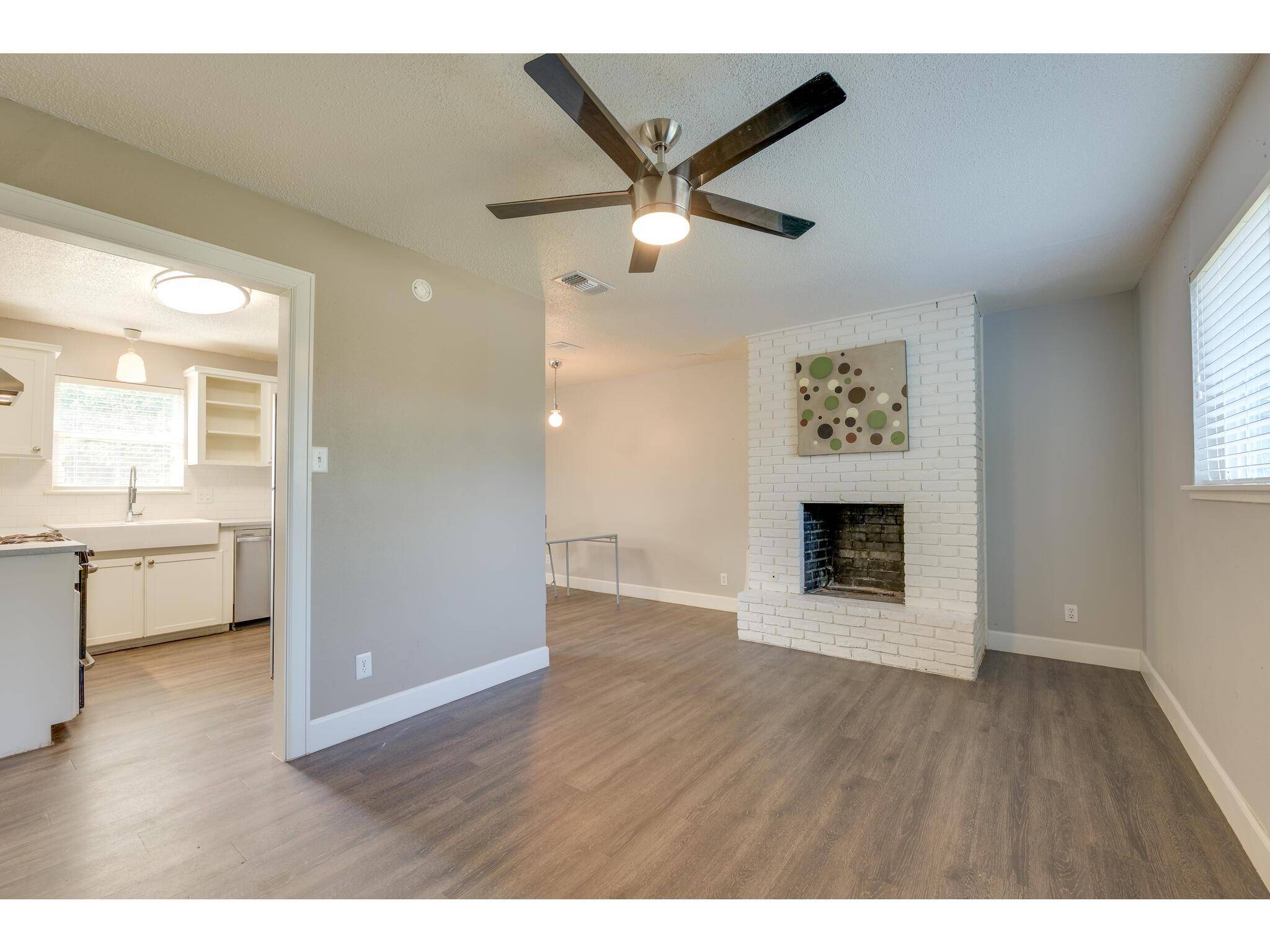 1606 Parker LN, Austin, TX 78741