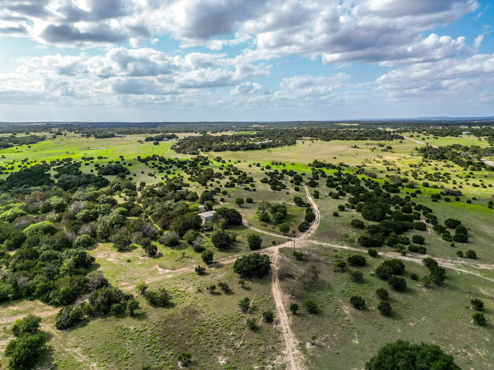 1220 County Road 225, Briggs, TX 78608