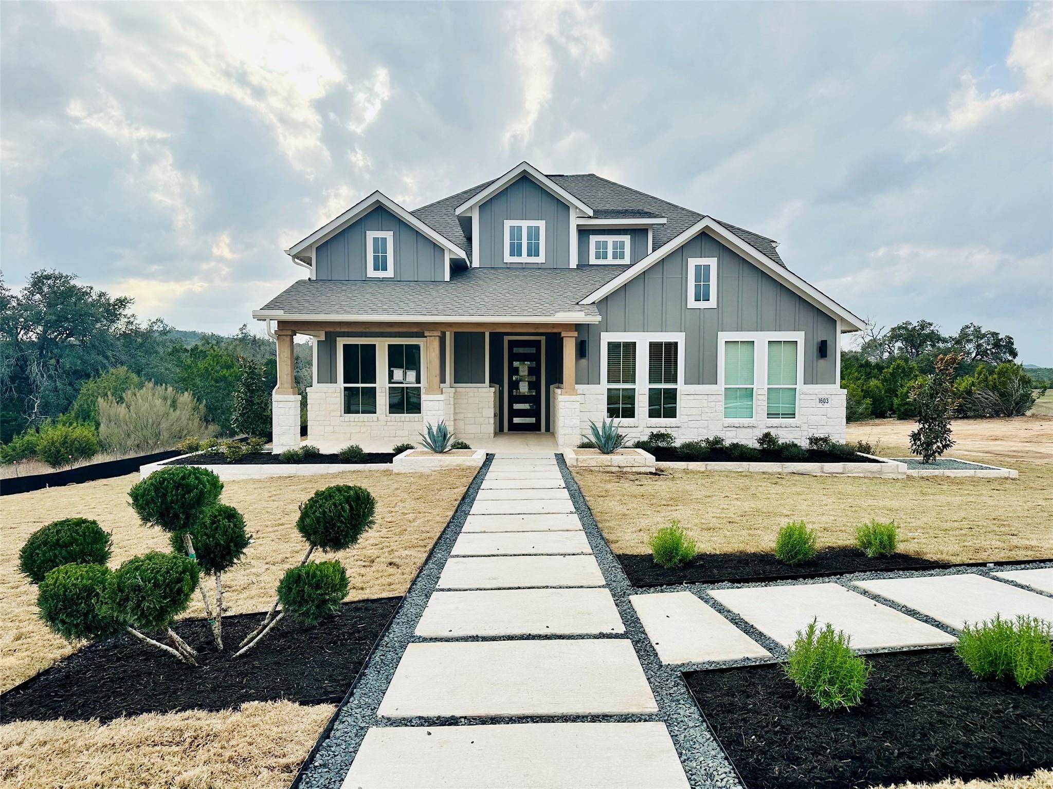 1603 Headwaters BLVD, Dripping Springs, TX 78620