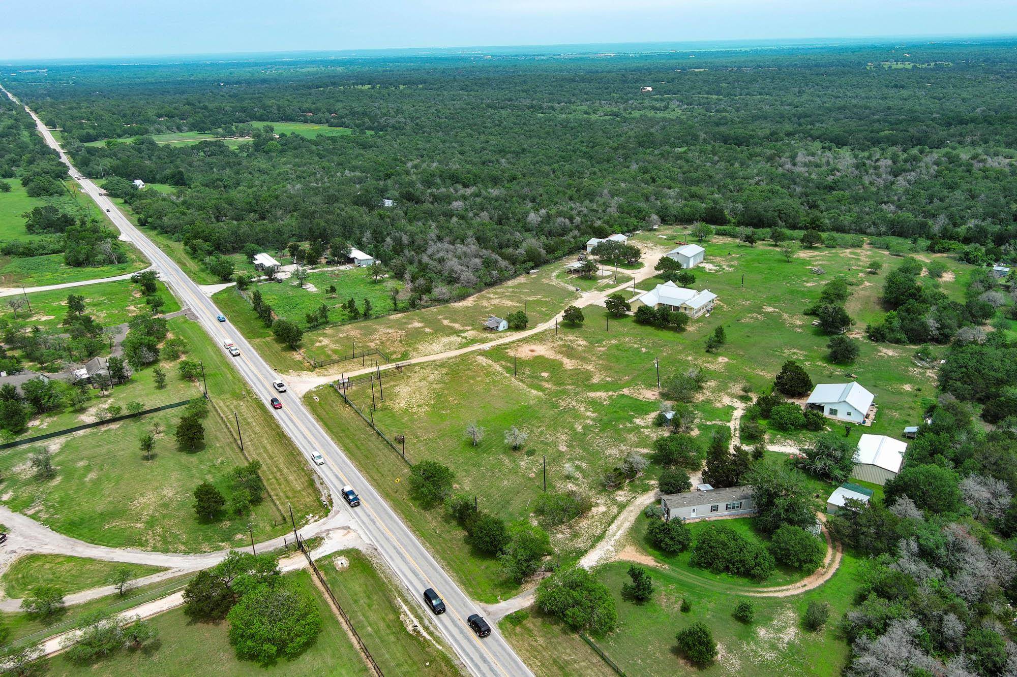 1133 Fm 20, Cedar Creek, TX 78612