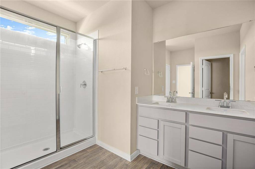 150 Jayden DR, Kyle, TX 78640