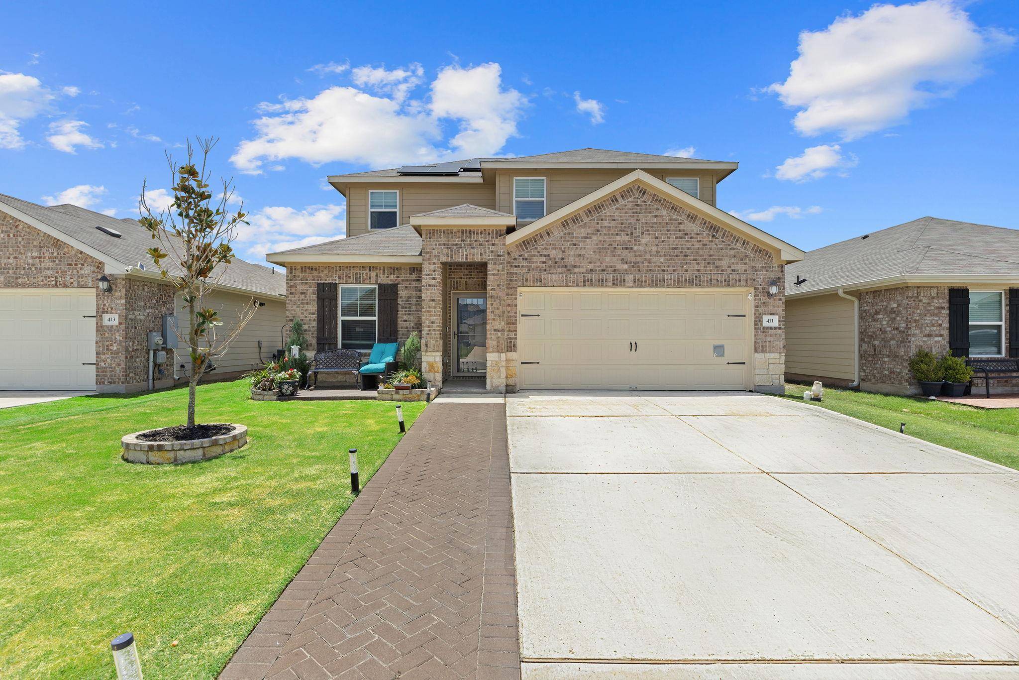 411 Water Way Ave, Hutto, TX 78634