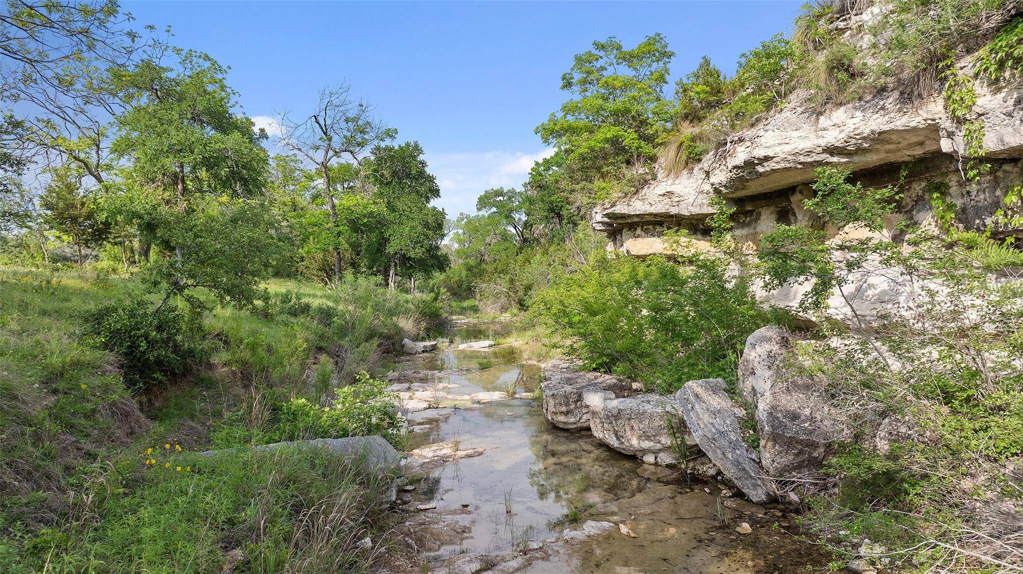 #26 Mesa Ranch RD, Dripping Springs, TX 78620