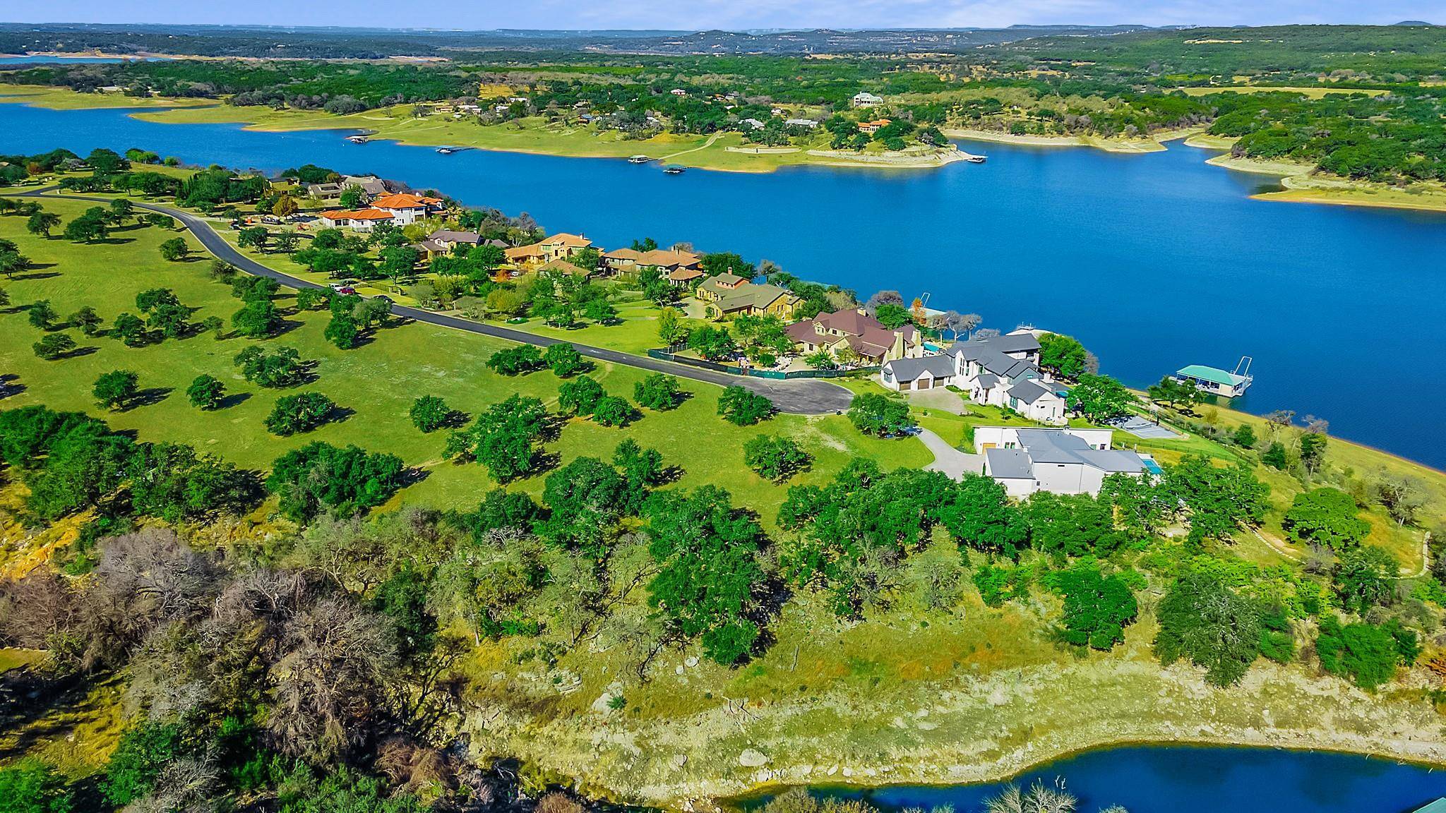 3509 Kahala Sunset DR, Spicewood, TX 78669