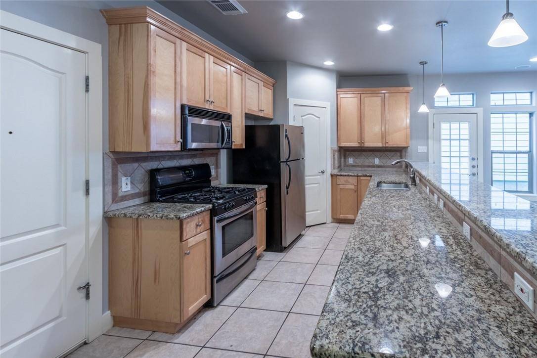 306 E 34th ST #A, Austin, TX 78705