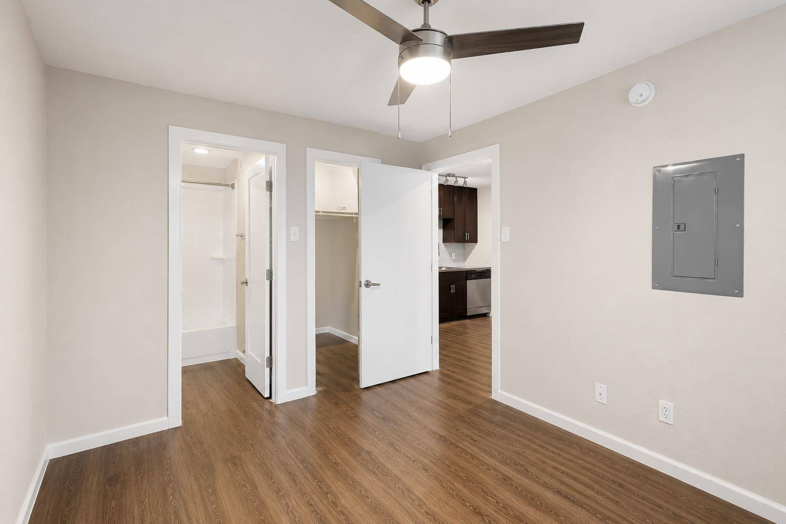 8214 N Interstate 35 SVRD SB HWY, Austin, TX 78753