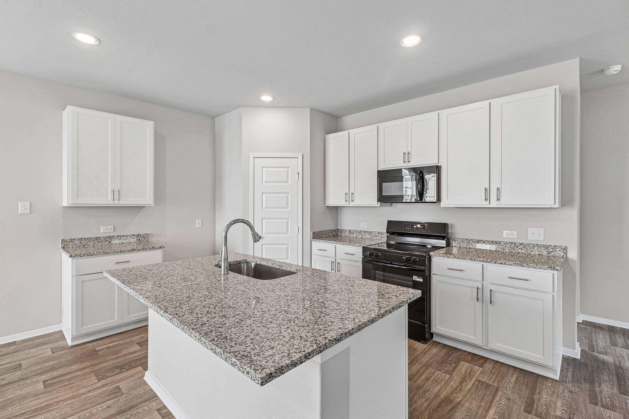 370 Golden Paint TRL, Liberty Hill, TX 78642