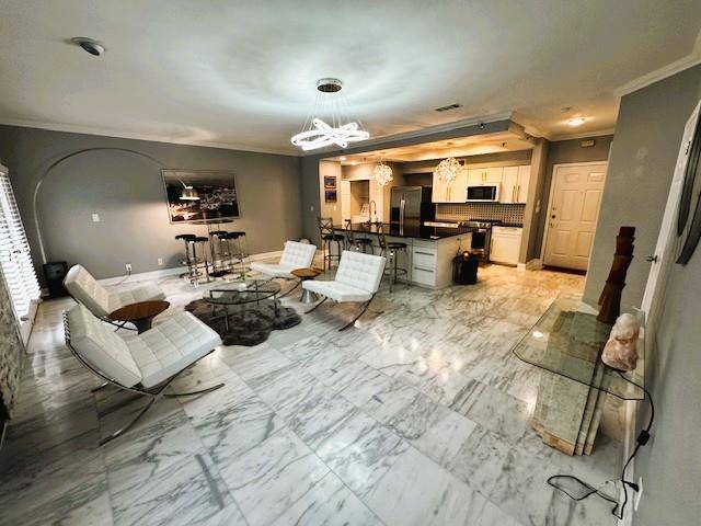 1704 West Ave #103, Austin, TX 78701