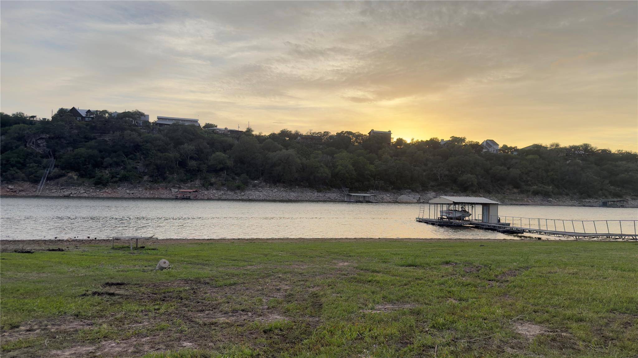 25113 Lake View DR, Spicewood, TX 78669