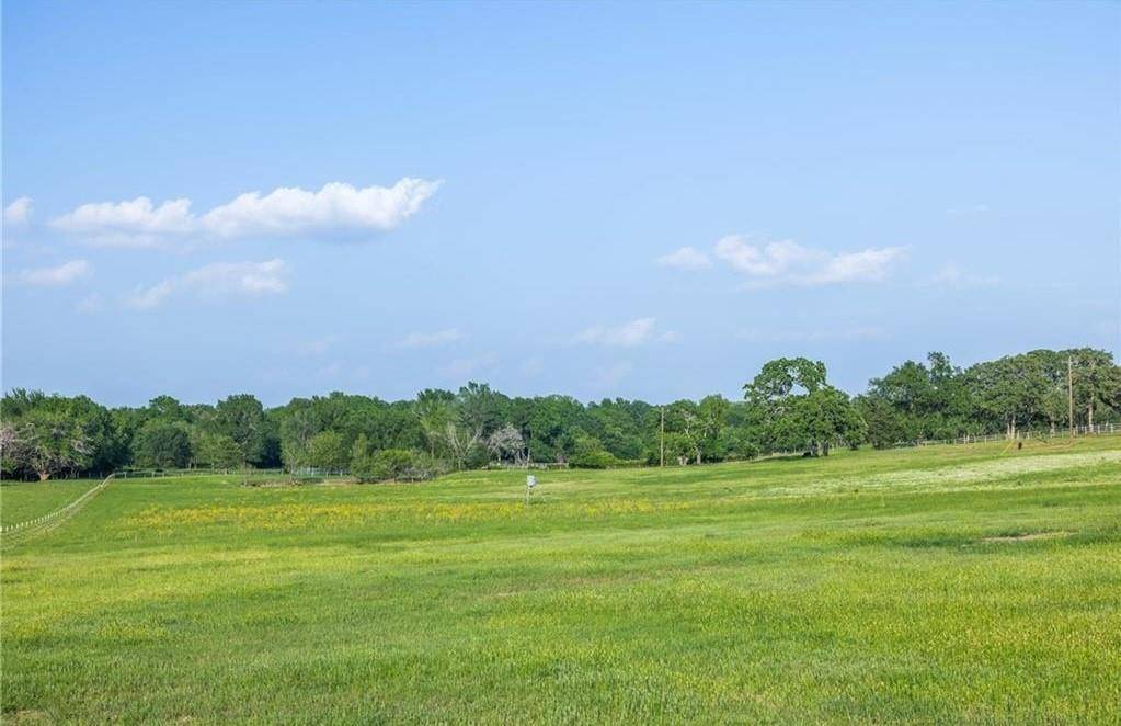 3004 County Road 310, Caldwell, TX 77836