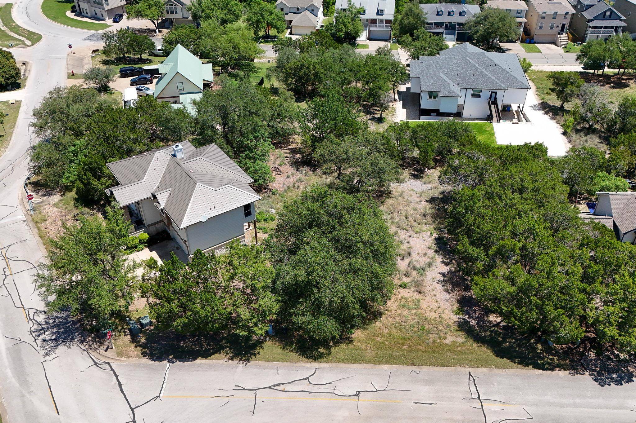 18510 Lakehead CIR, Lago Vista, TX 78645