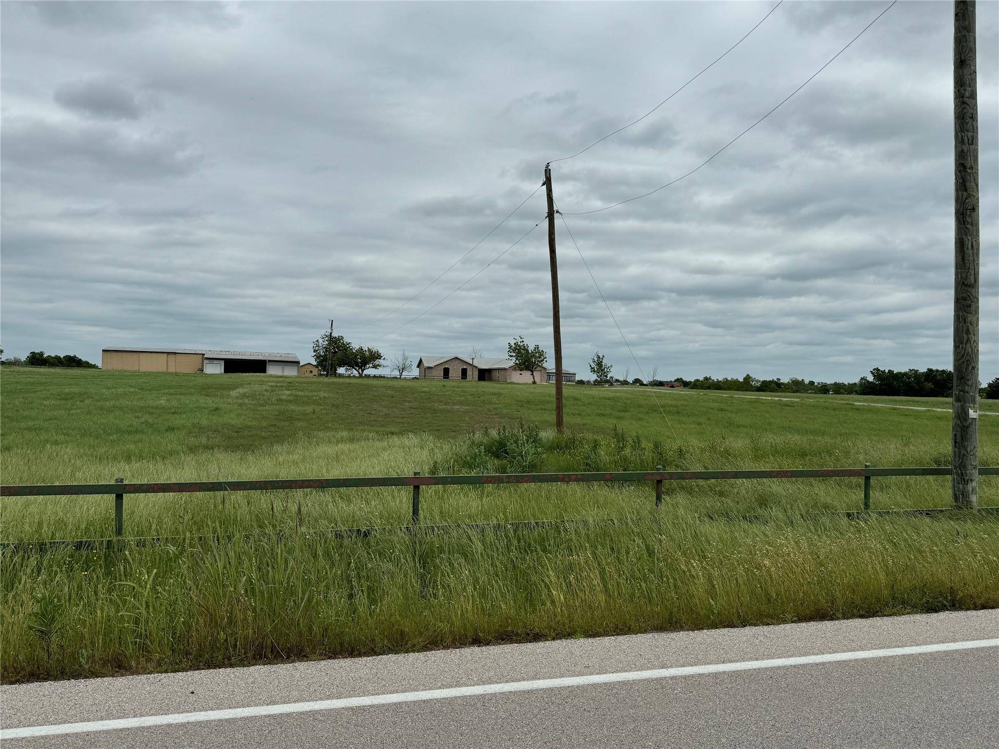 21000 Cameron RD, Coupland, TX 78615