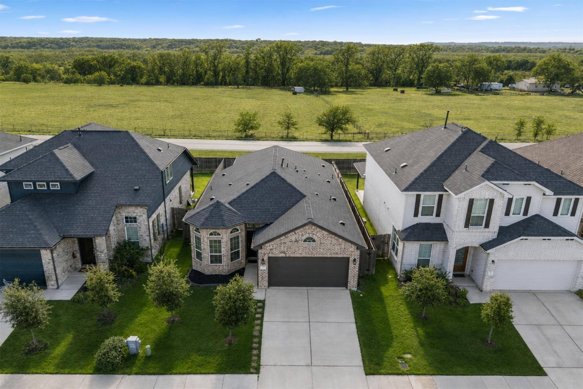 913 Blue Oak BLVD, San Marcos, TX 78666