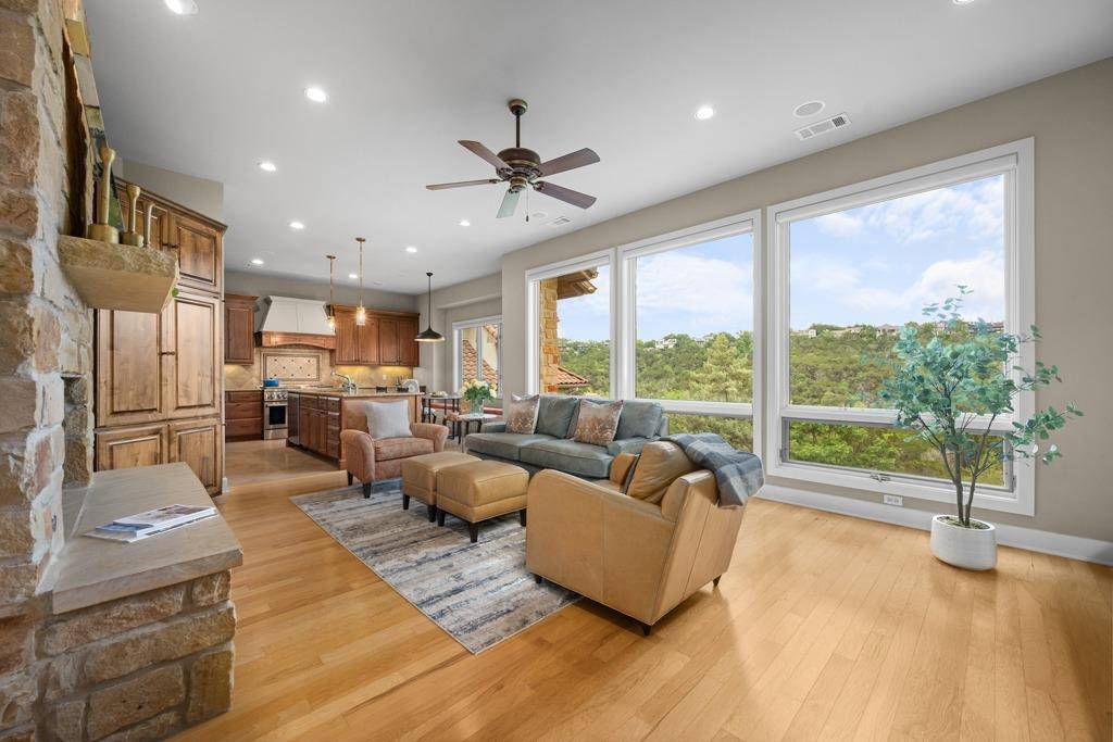 7321 Vista Mountain DR, Austin, TX 78731