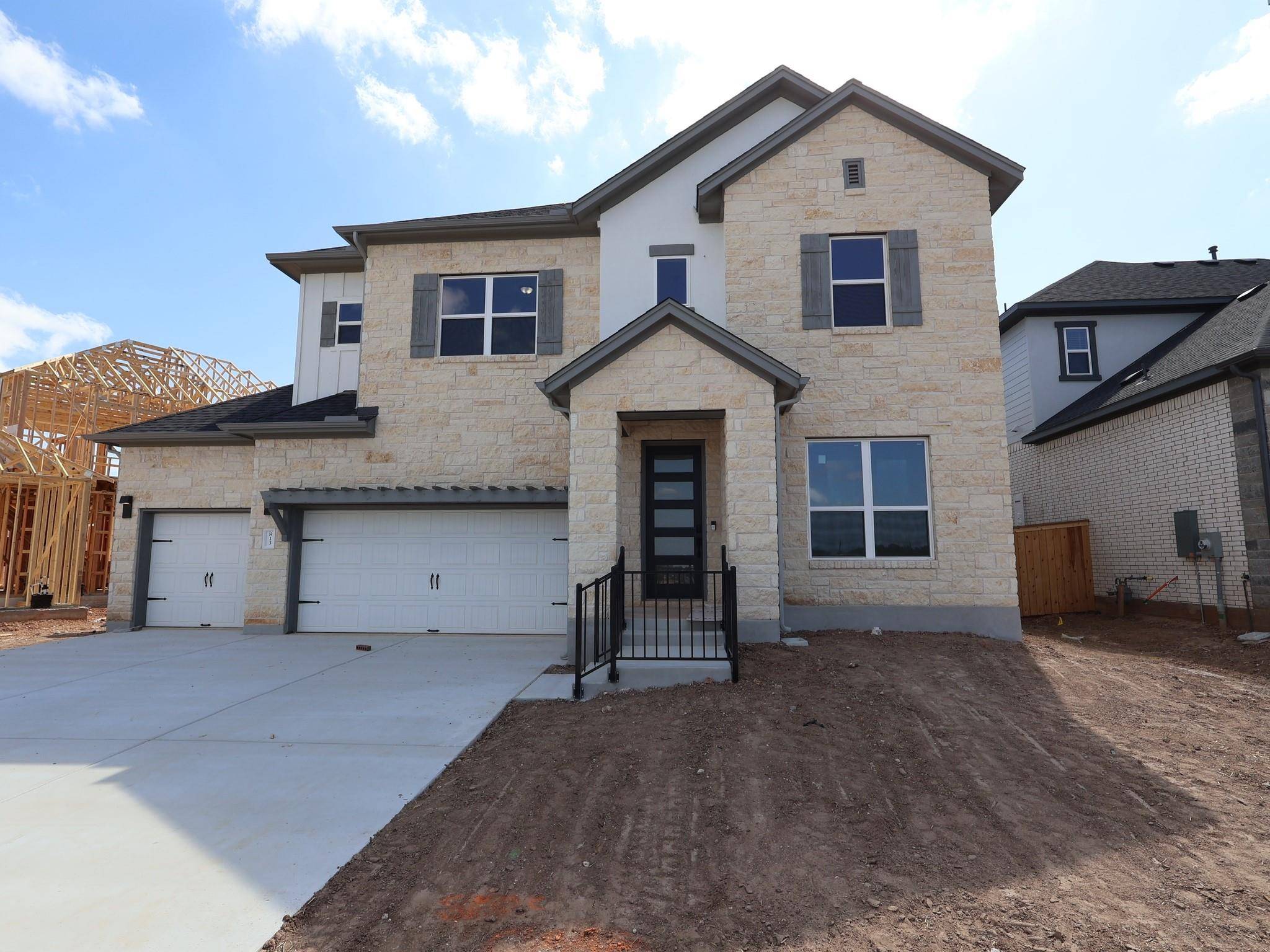 813 Purmela ST, Leander, TX 78641