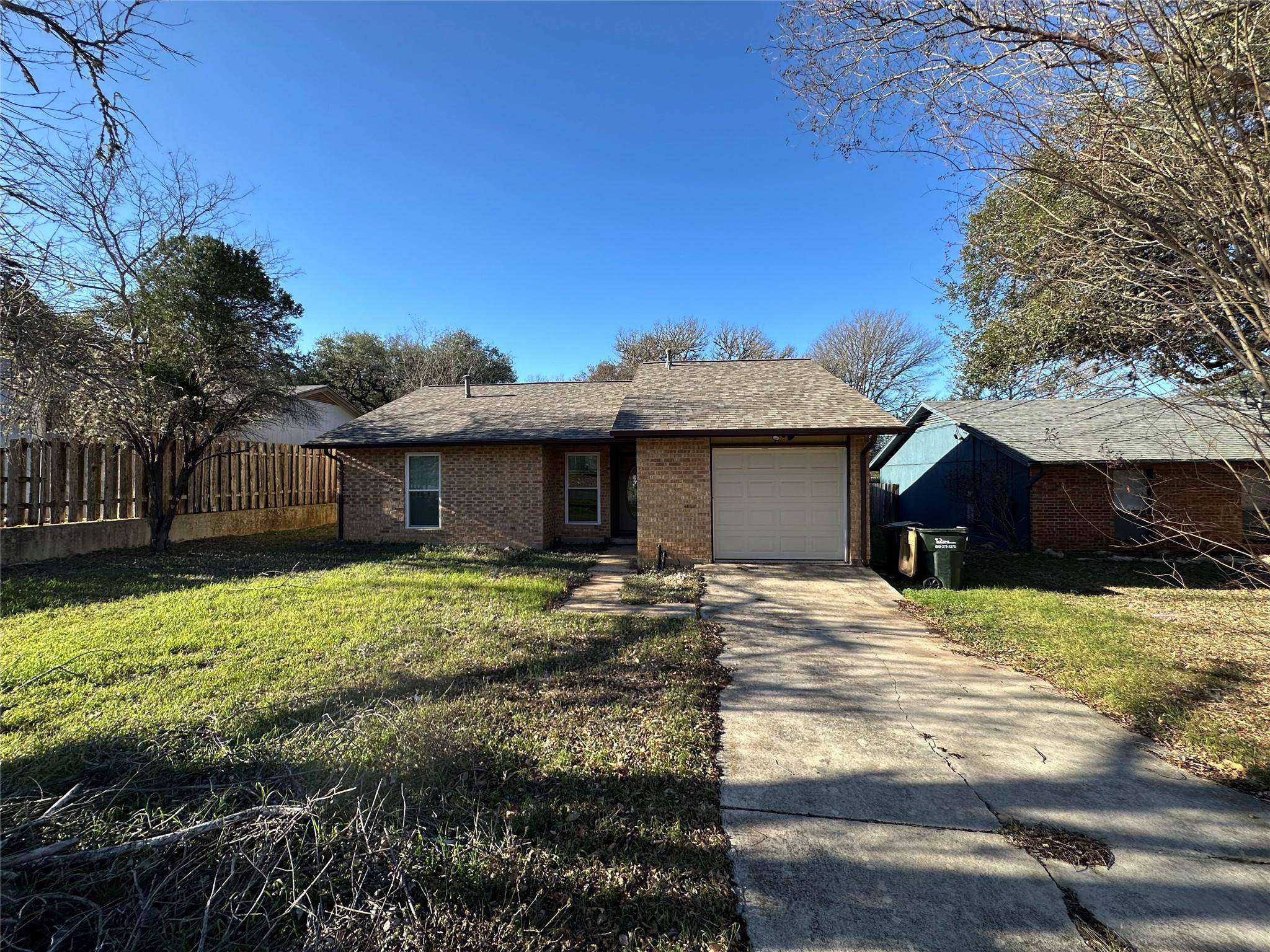 2025 Castle Gate CIR, San Marcos, TX 78666