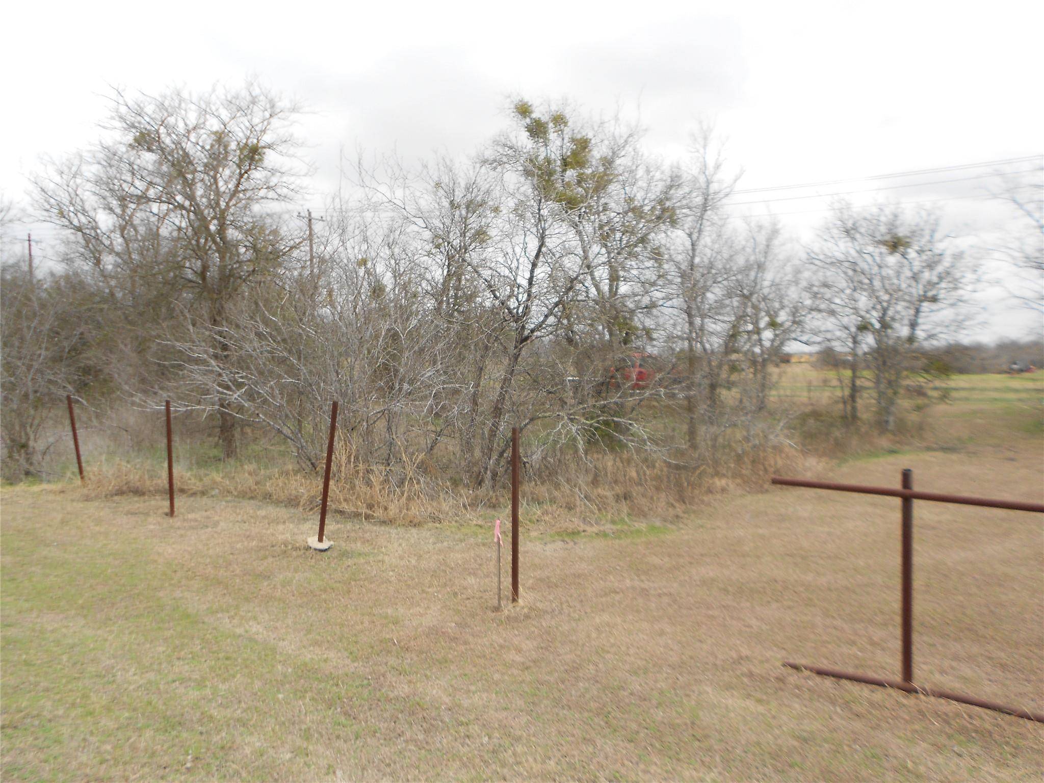 6612 Williamson RD, Creedmoor, TX 78610