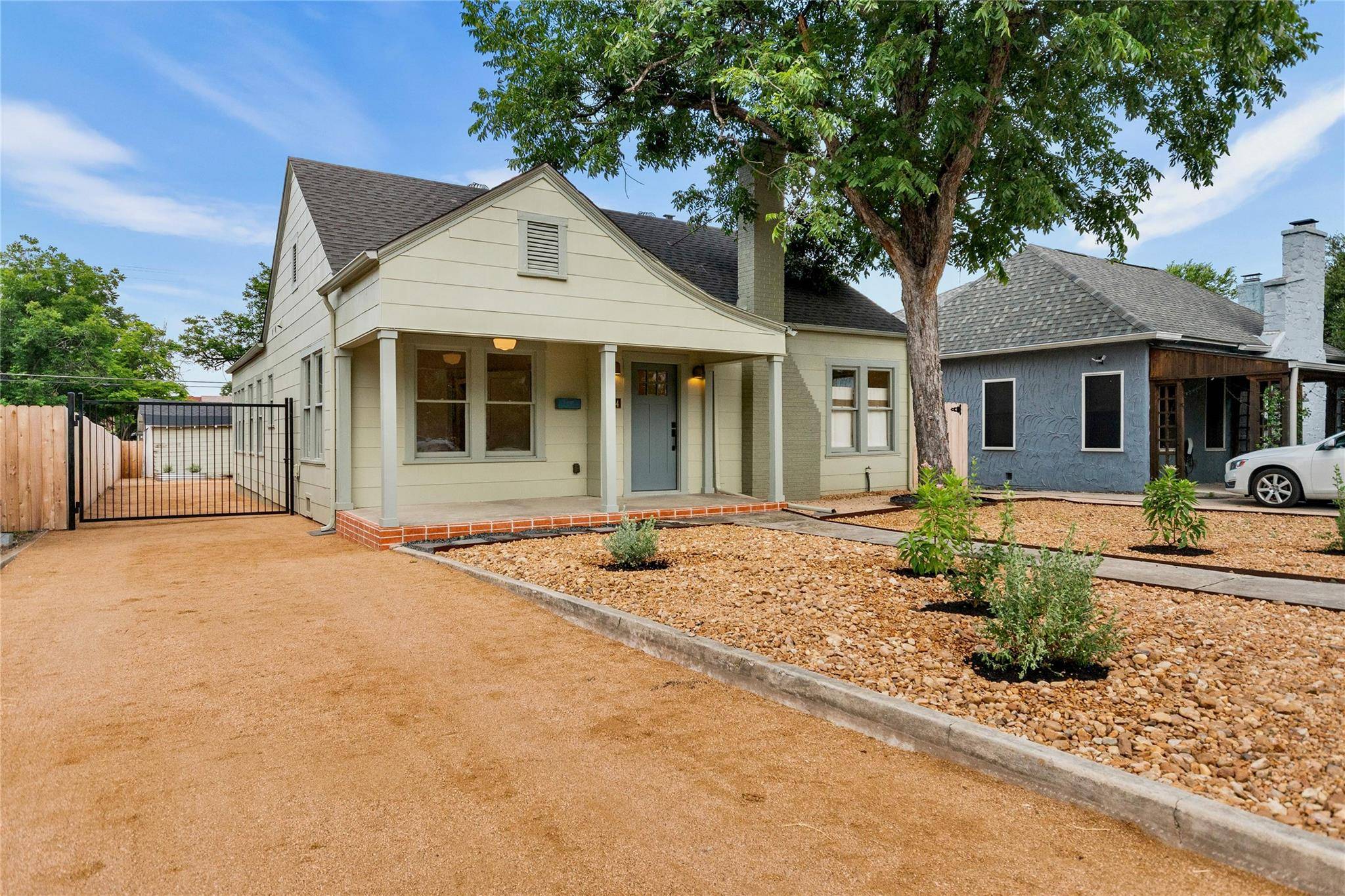 1914 W Magnolia Ave, San Antonio, TX 78201