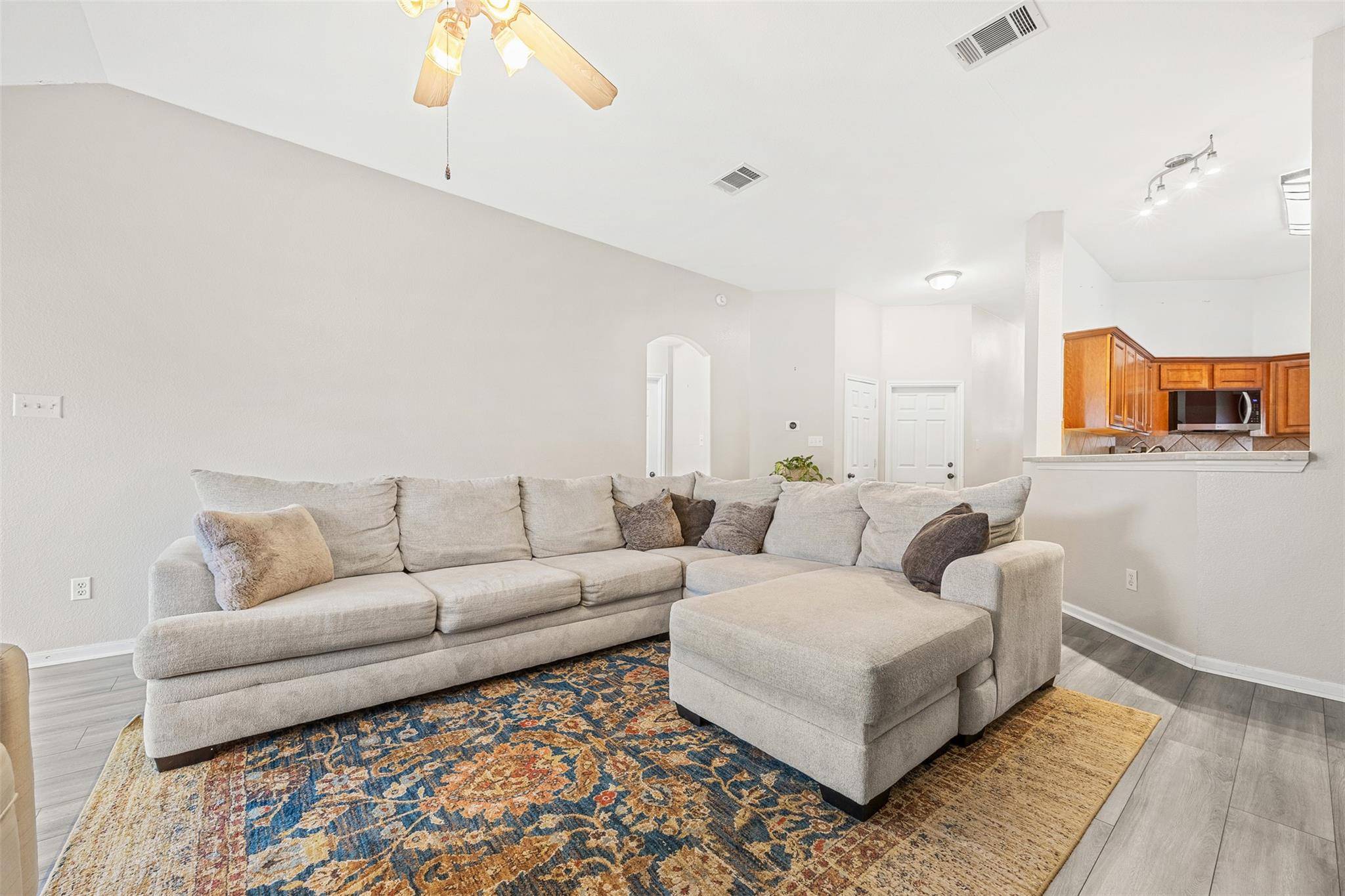 11204 Silo Valley DR, Austin, TX 78754