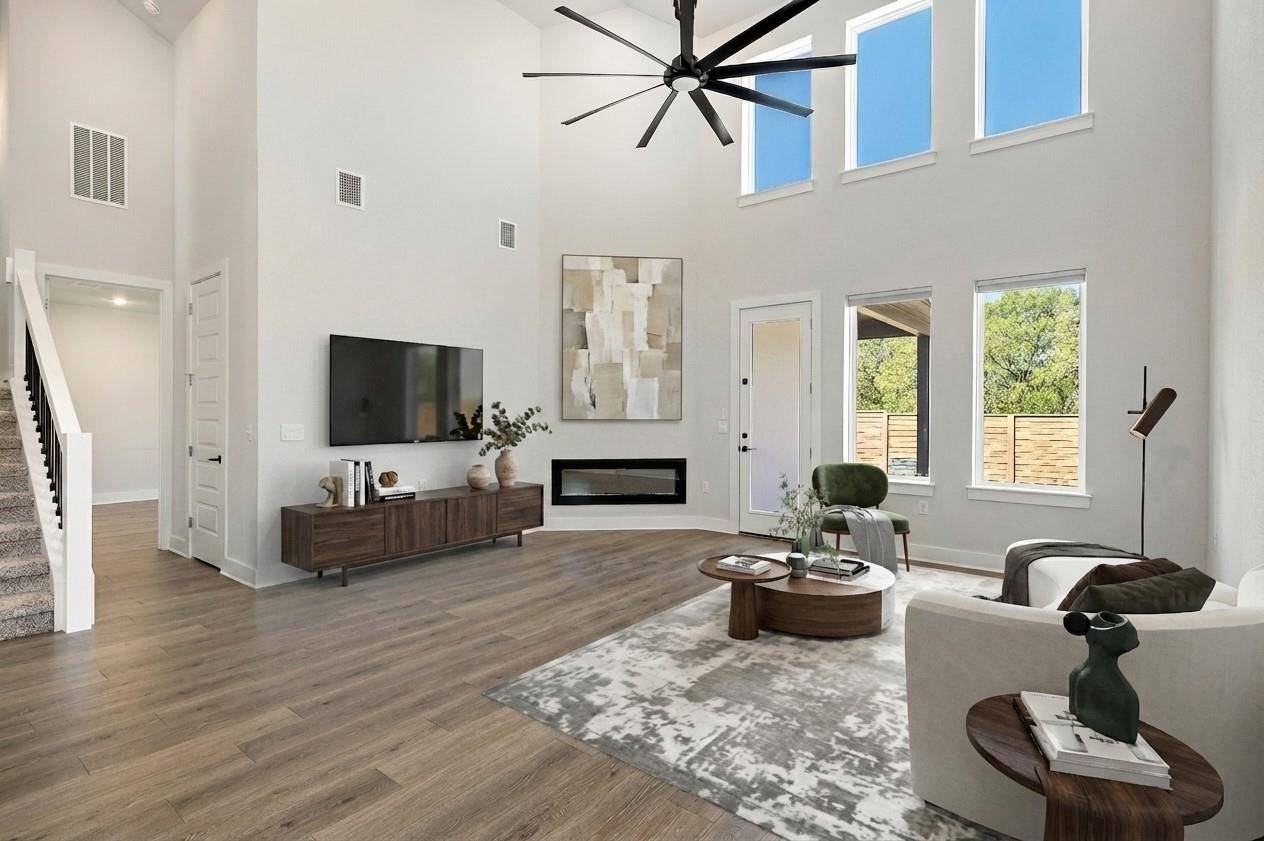 326 Smithsonian LN, Kyle, TX 78640