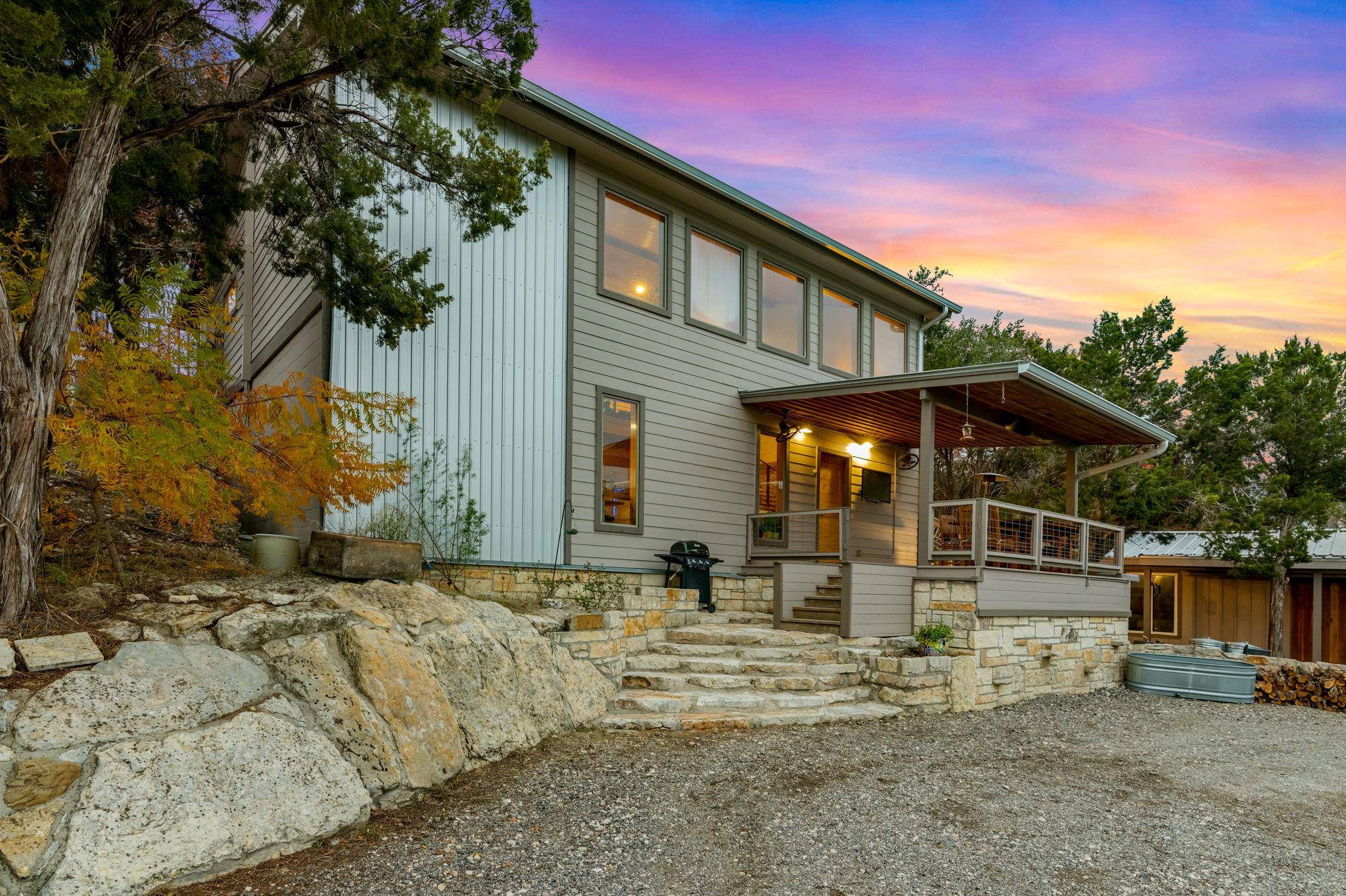 10104 Vassar RD, Jonestown, TX 78645