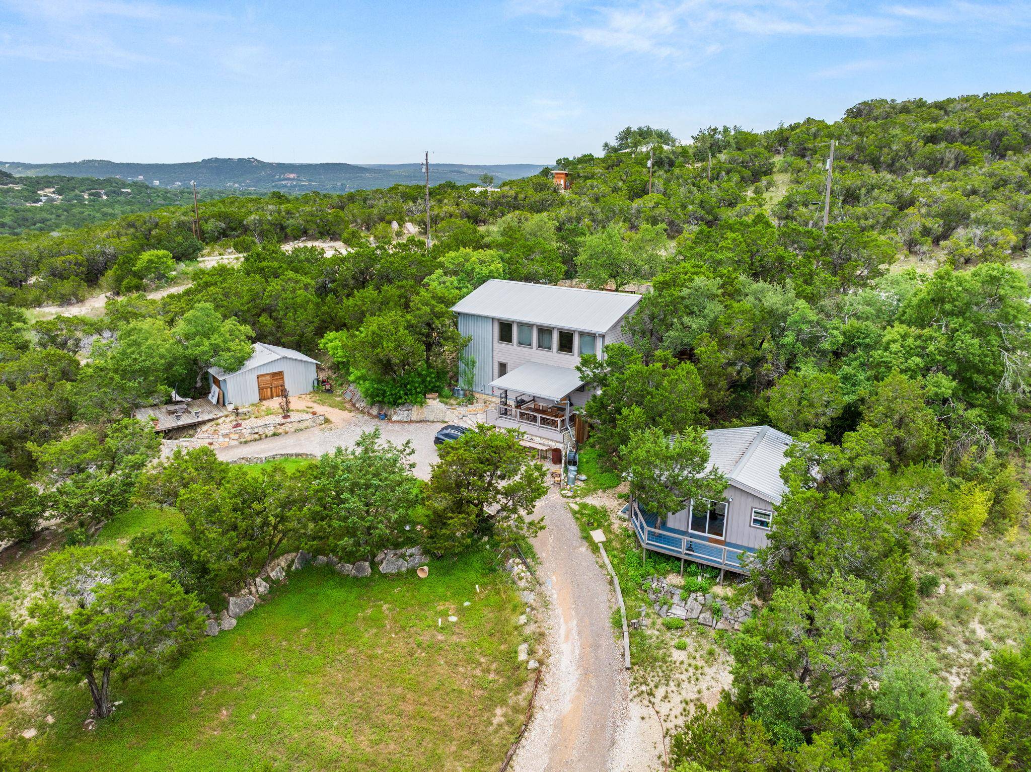 10104 Vassar RD, Jonestown, TX 78645