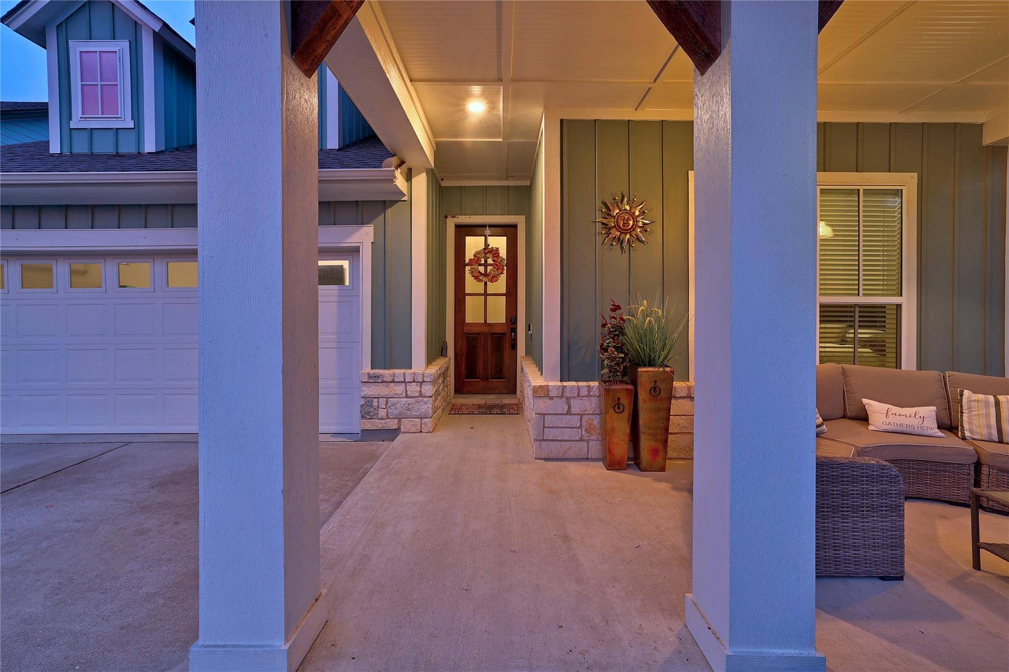 840 Hazy Hills LOOP, Dripping Springs, TX 78620