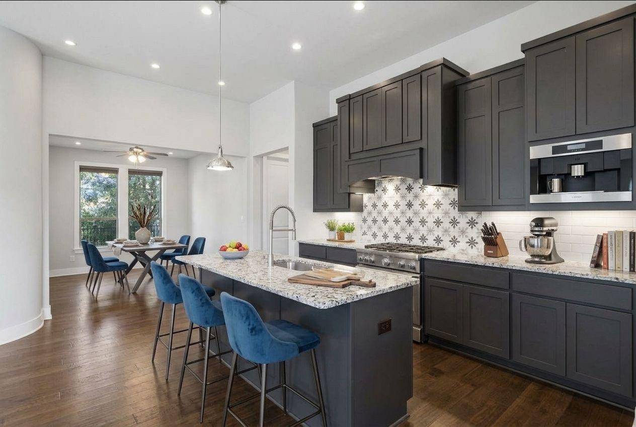 12113 Beautybrush DR, Austin, TX 78738
