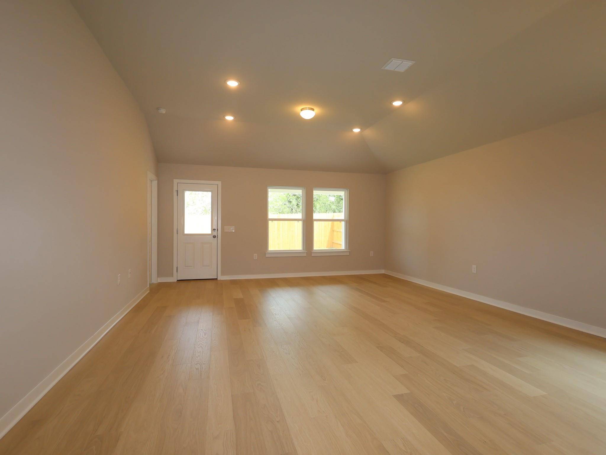 9313 Corvallis DR, Austin, TX 78747