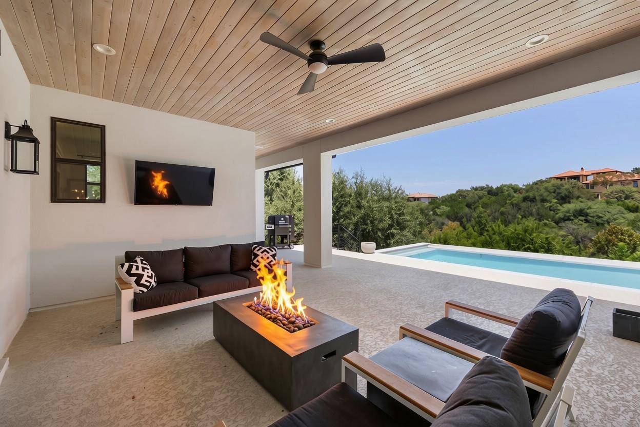 16118 Clara Van ST, Austin, TX 78734