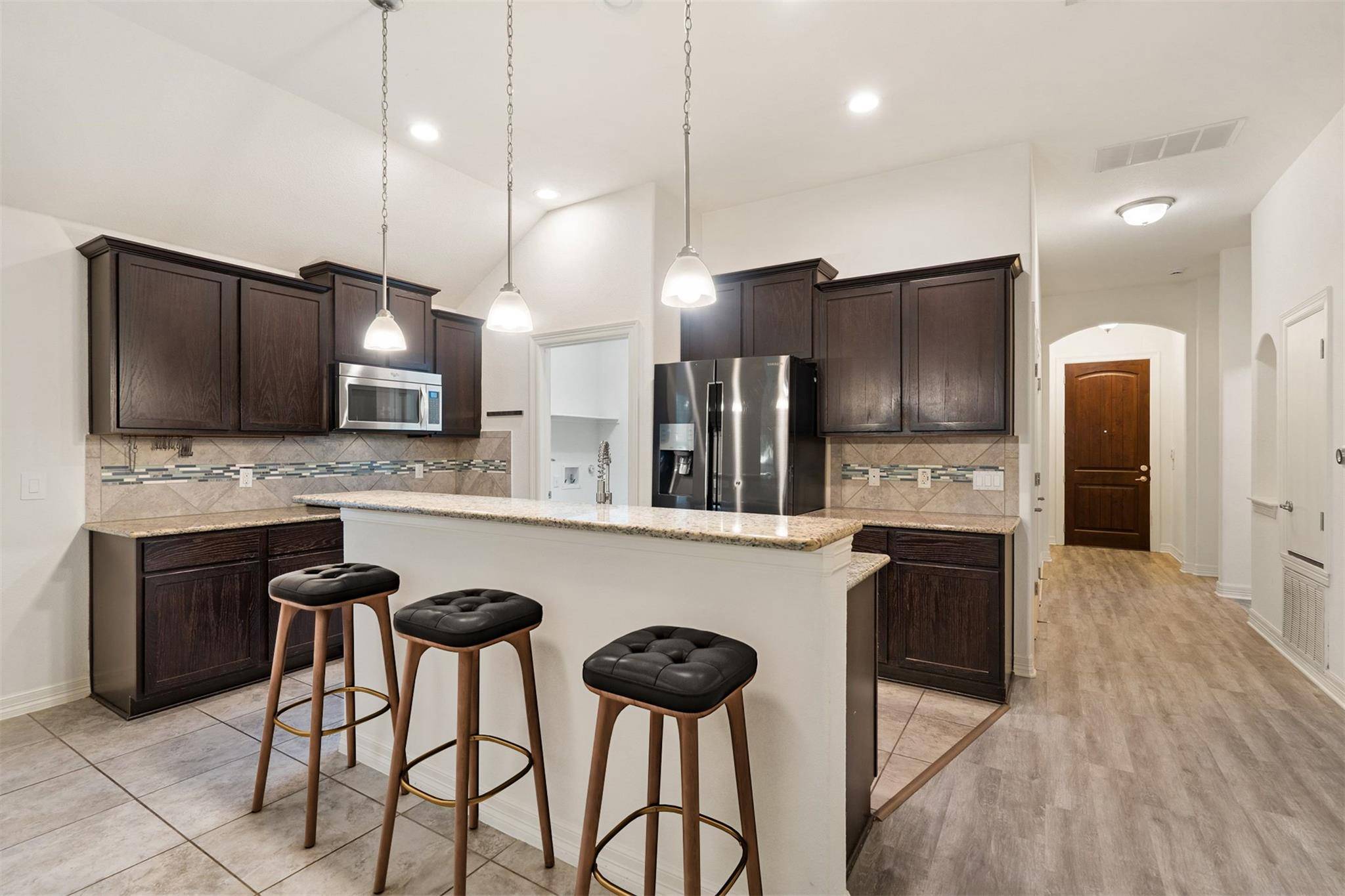2705 Kingsland WAY, Austin, TX 78725