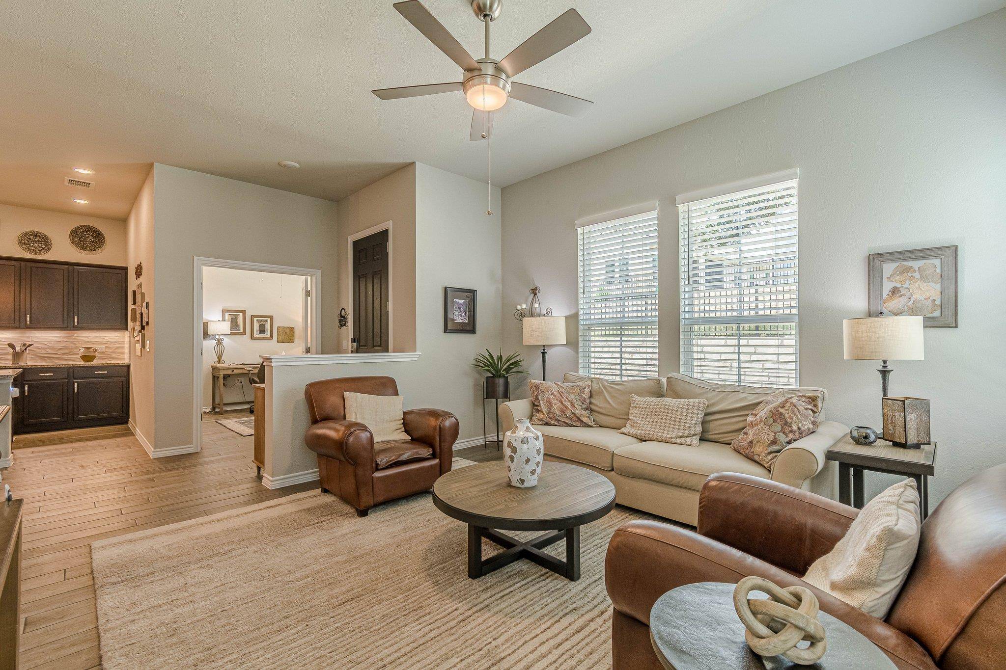 138 Harborside DR #101, San Marcos, TX 78666