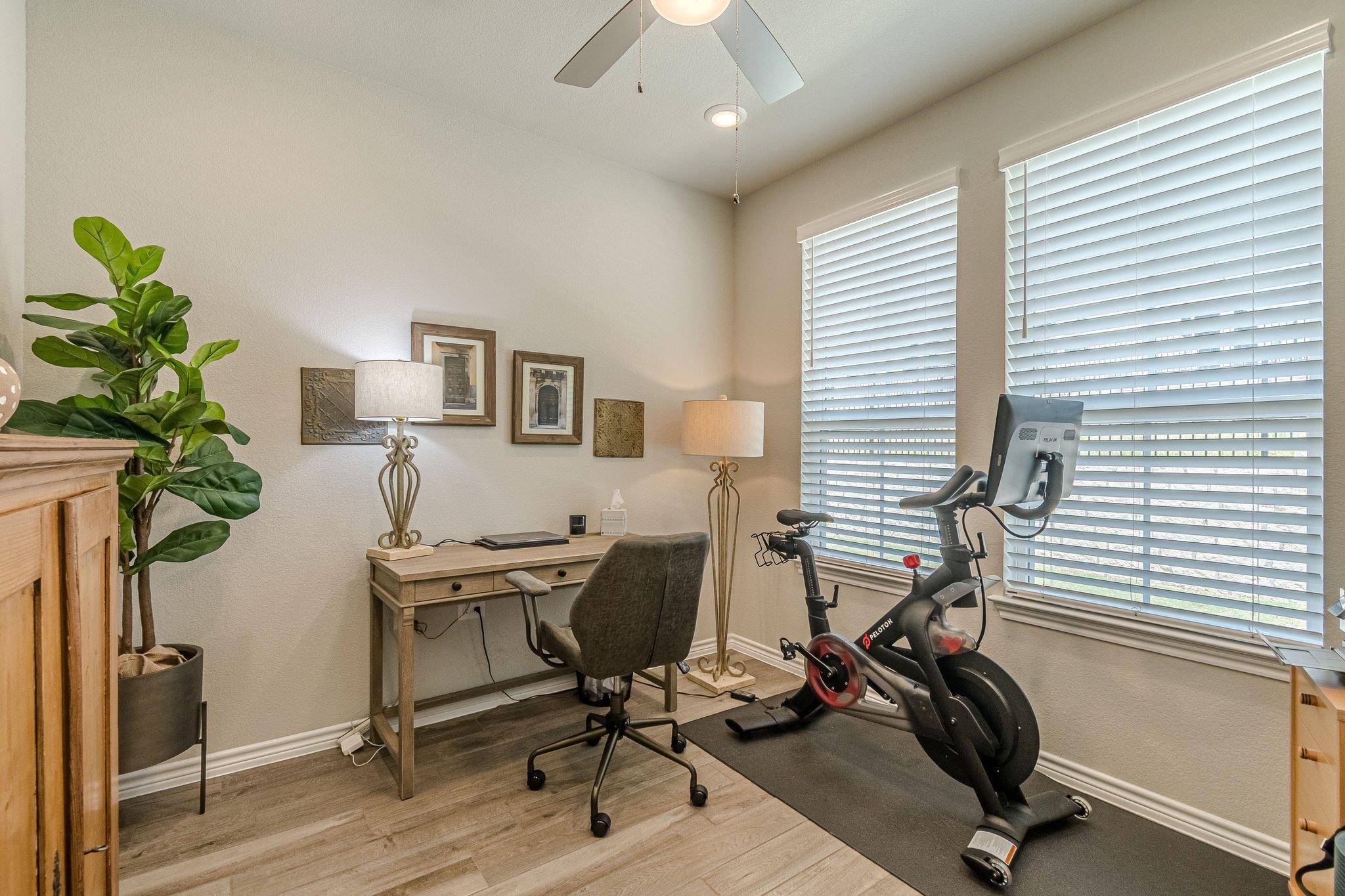 138 Harborside DR #101, San Marcos, TX 78666
