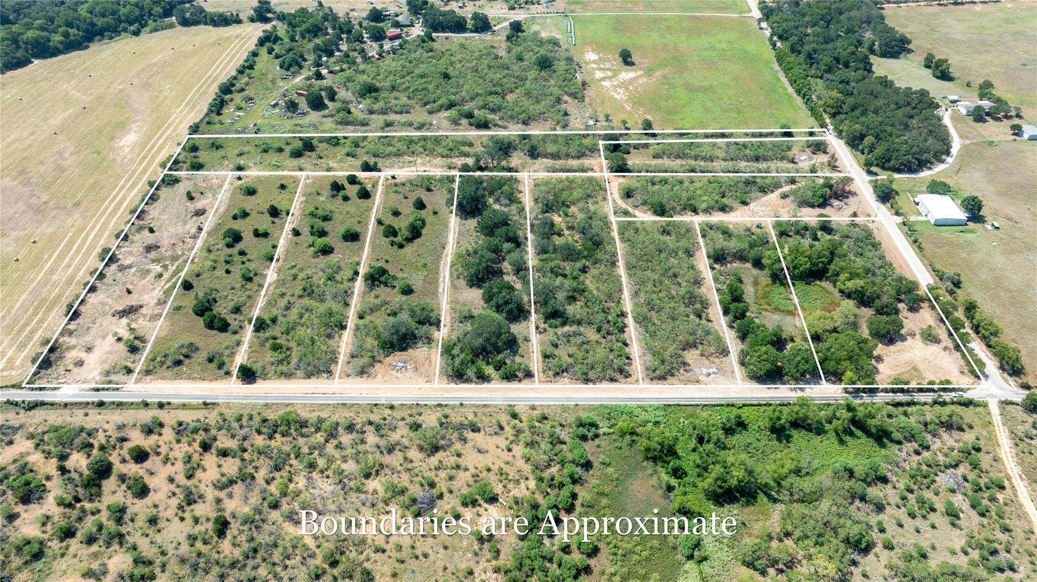 1665 Witter RD, Dale, TX 78616