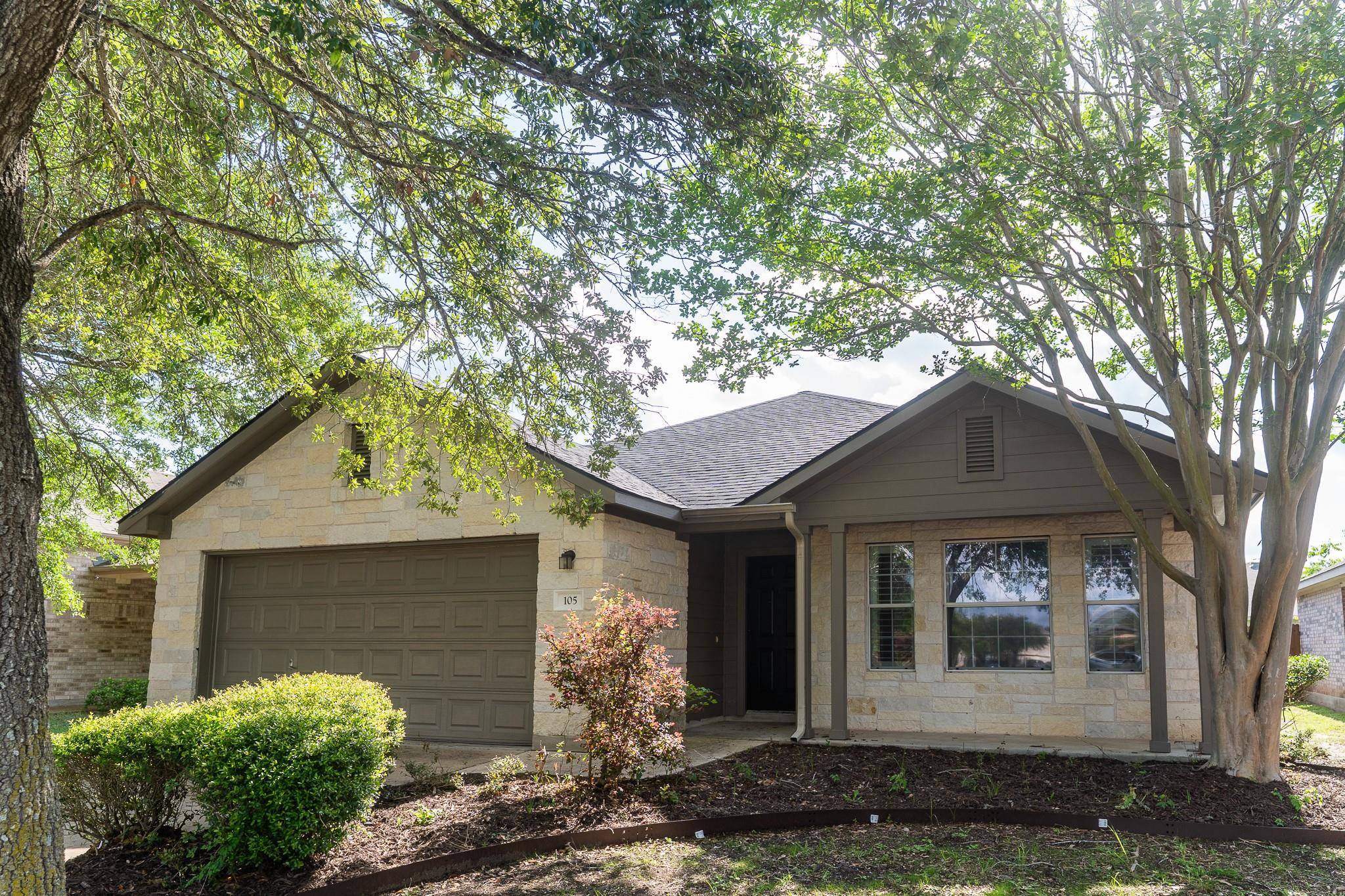 105 Remington RUN, Bastrop, TX 78602