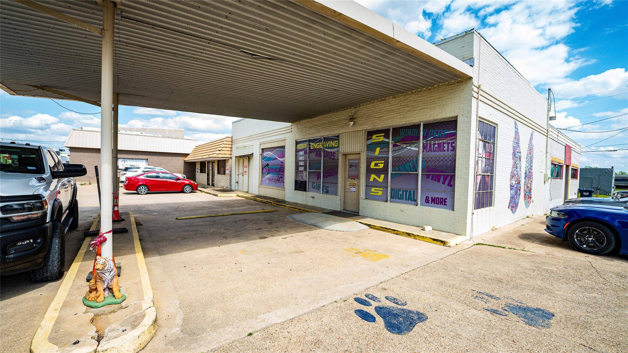 139 W Cameron Ave, Rockdale, TX 76567