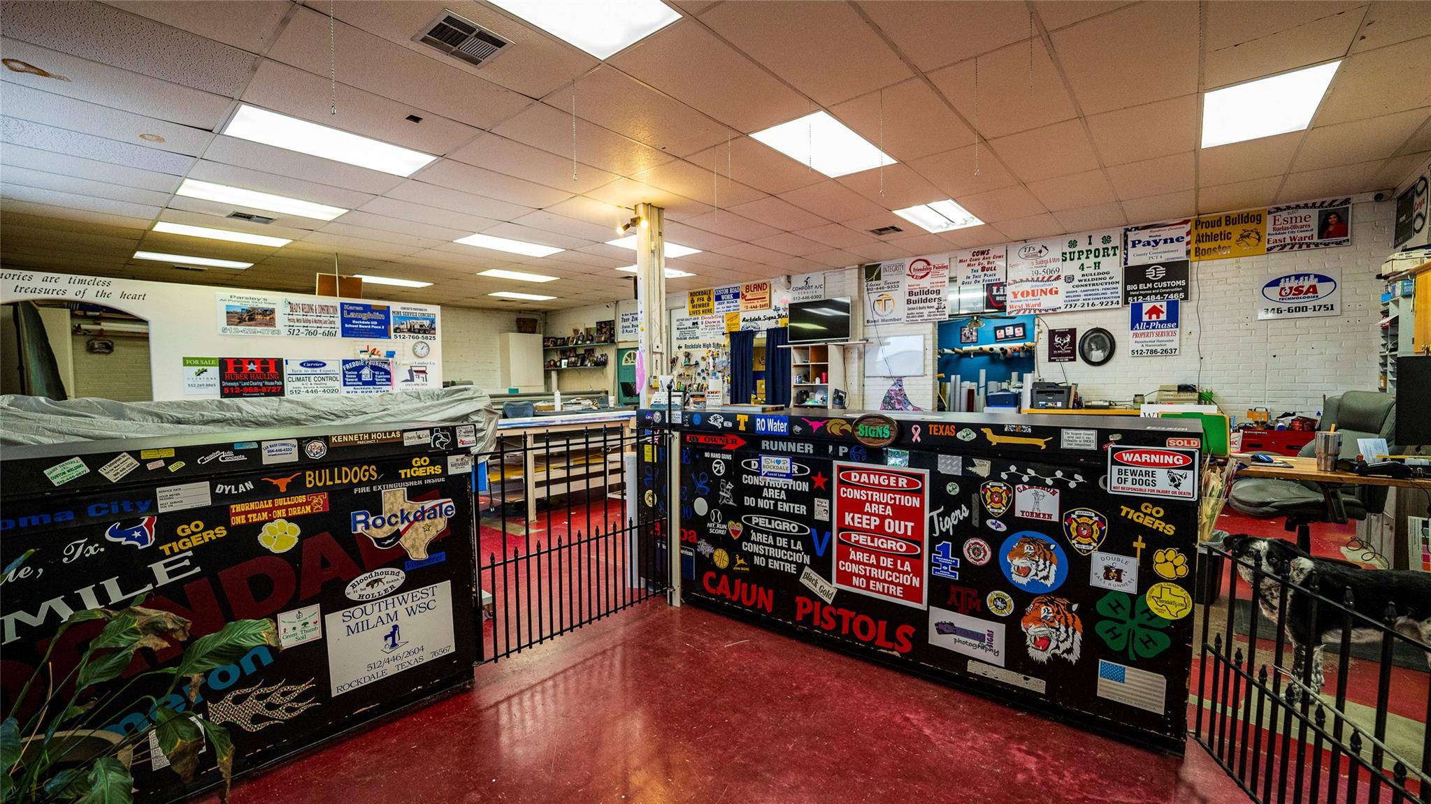 139 W Cameron Ave, Rockdale, TX 76567