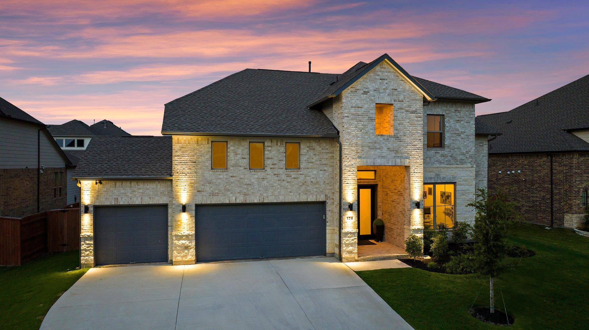 124 Low River LN, Georgetown, TX 78628