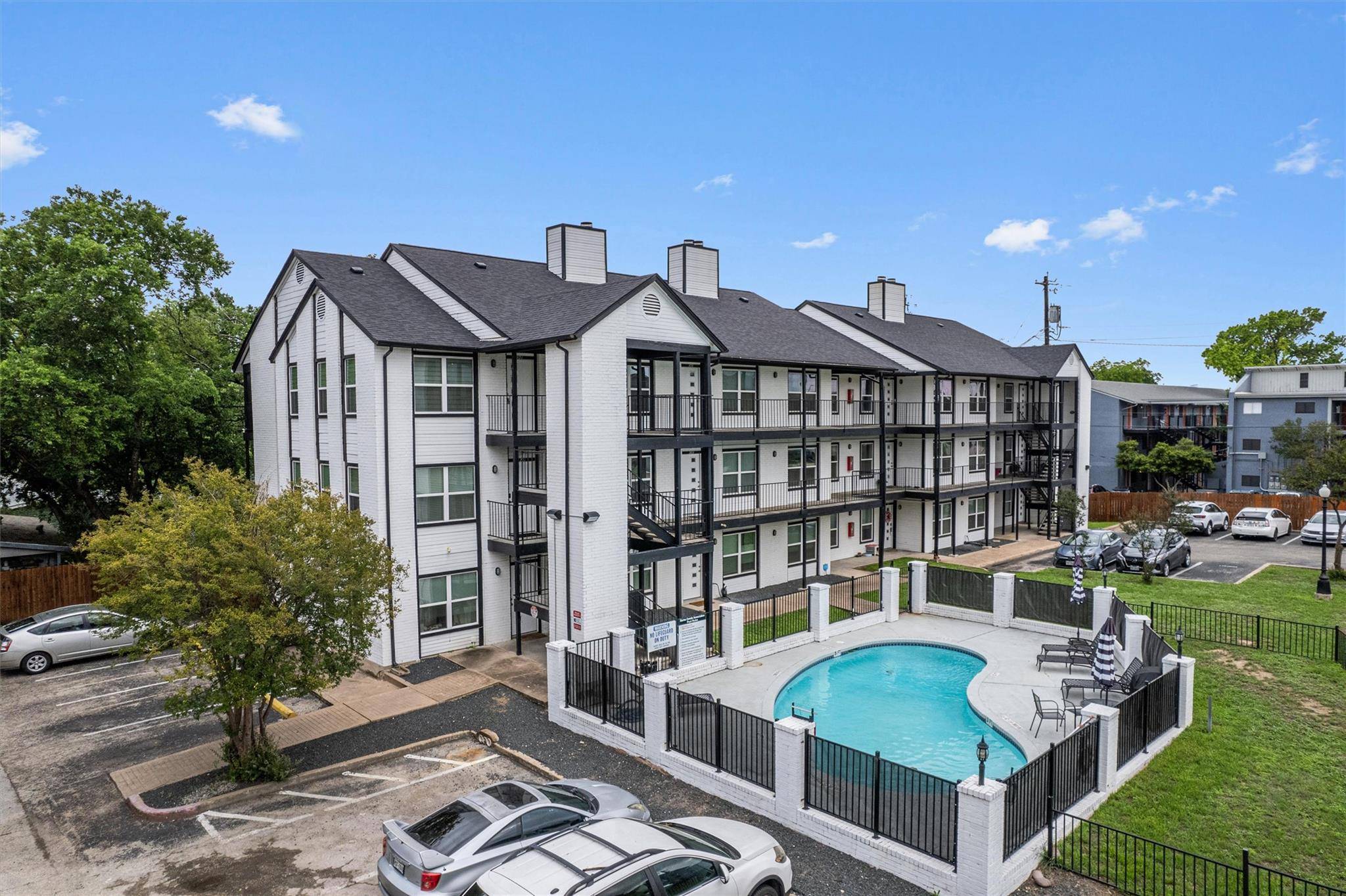 6409 Burns ST #304, Austin, TX 78752