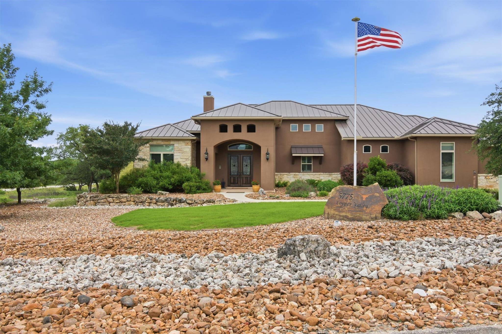 5775 Copper VLY, New Braunfels, TX 78132