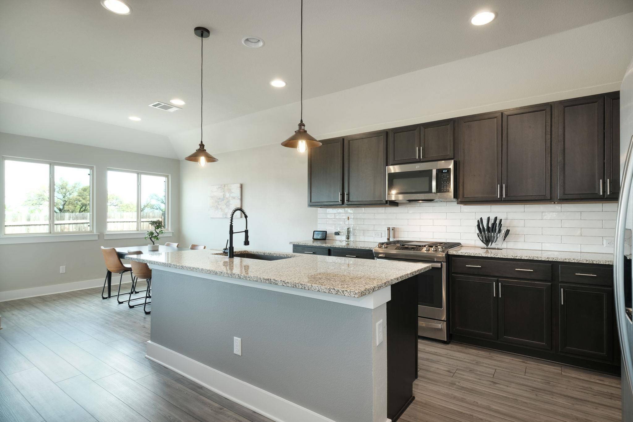 229 Finstown ST, Hutto, TX 78634