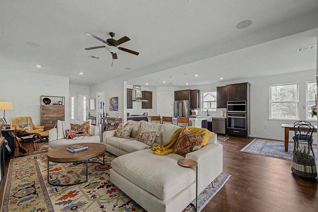 247 Carolina Jasmine DR, San Marcos, TX 78666