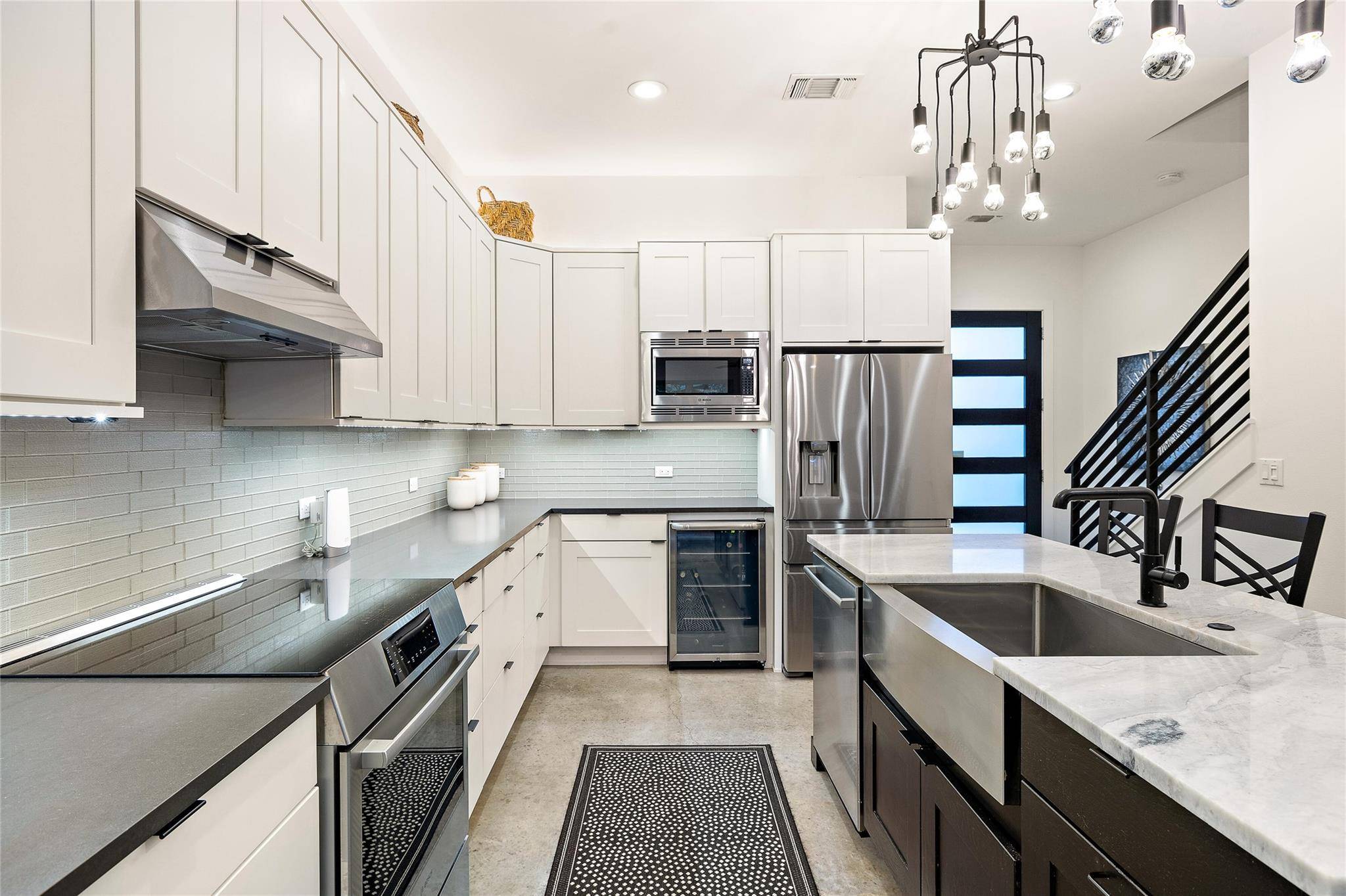 1310 Choquette DR #B, Austin, TX 78757