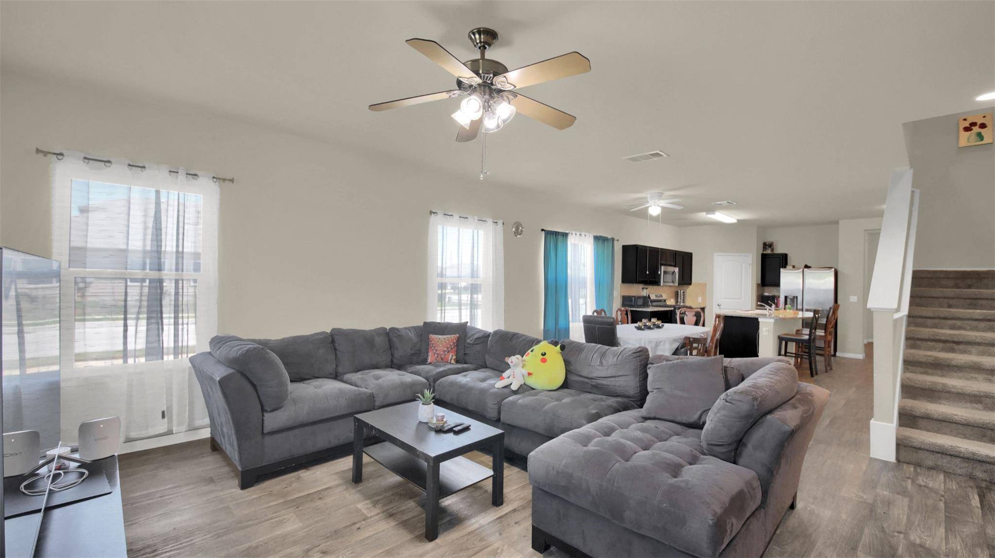 141 Hess DR, Kyle, TX 78640
